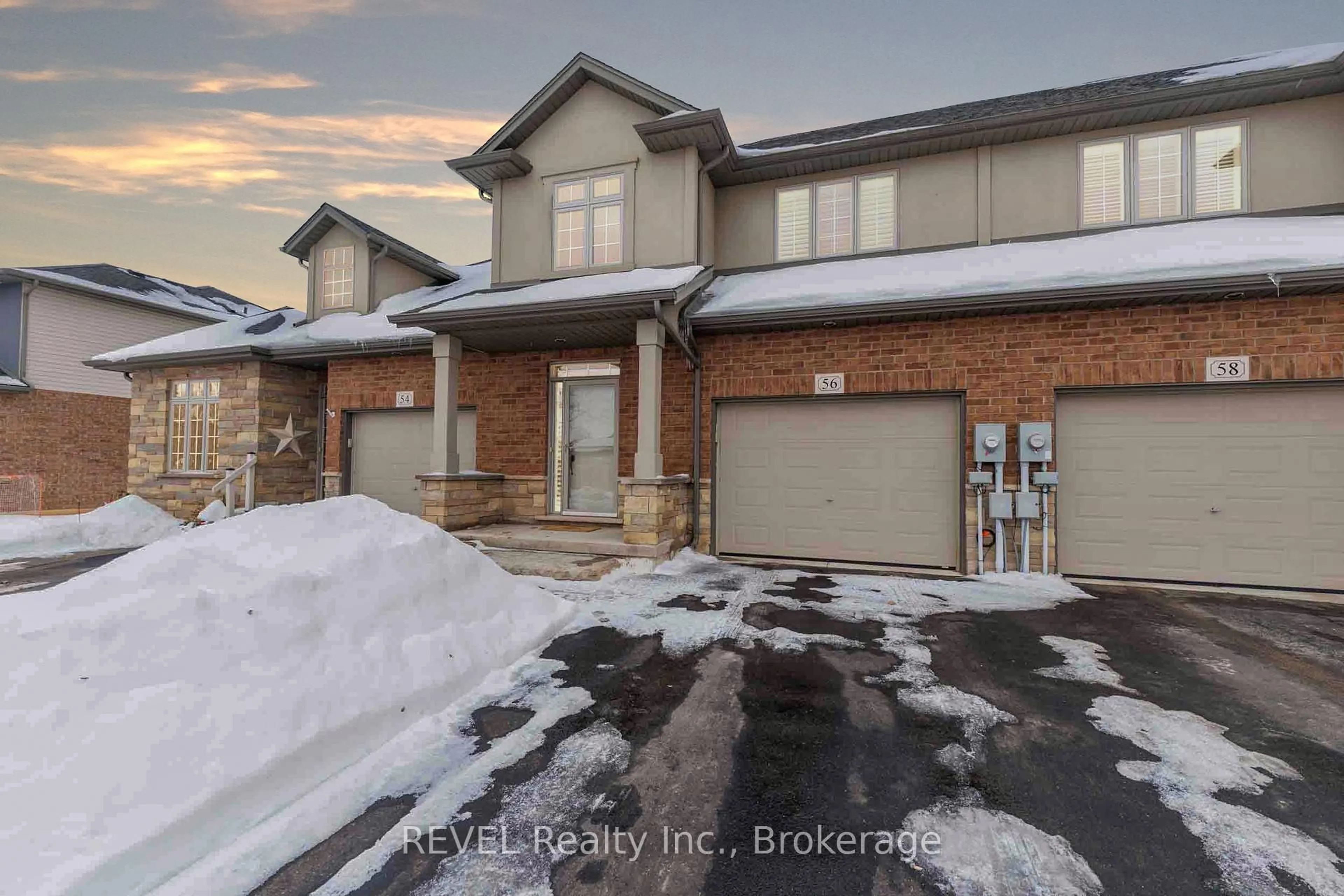 Home with brick exterior material, street for 56 TANNER Dr, Pelham Ontario L0S 1E0