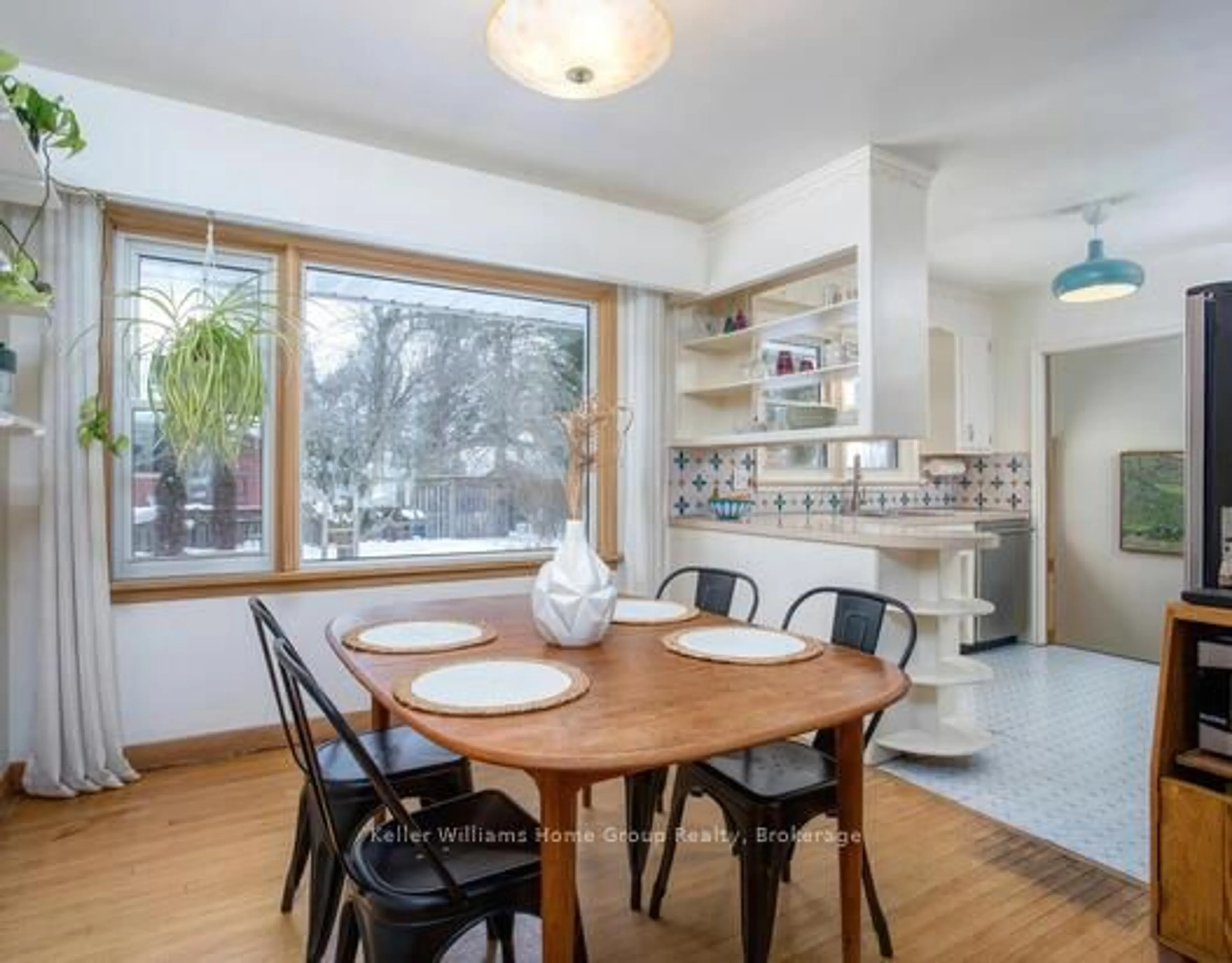 Unknown for 15 GLADSTONE Ave, Guelph Ontario N1E 1L7