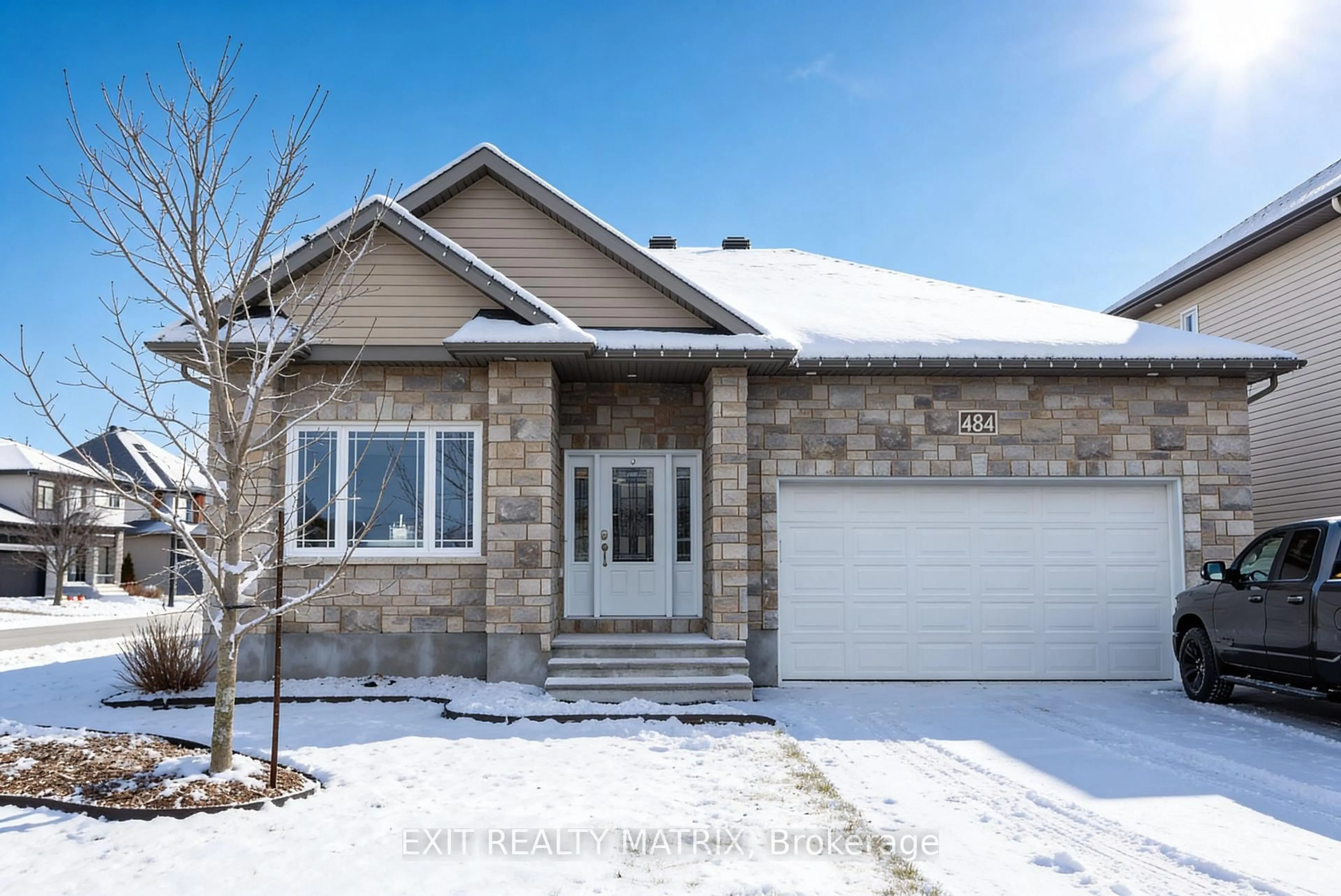 Home with brick exterior material, street for 484 Bruges St, Russell Ontario K0A 1W0