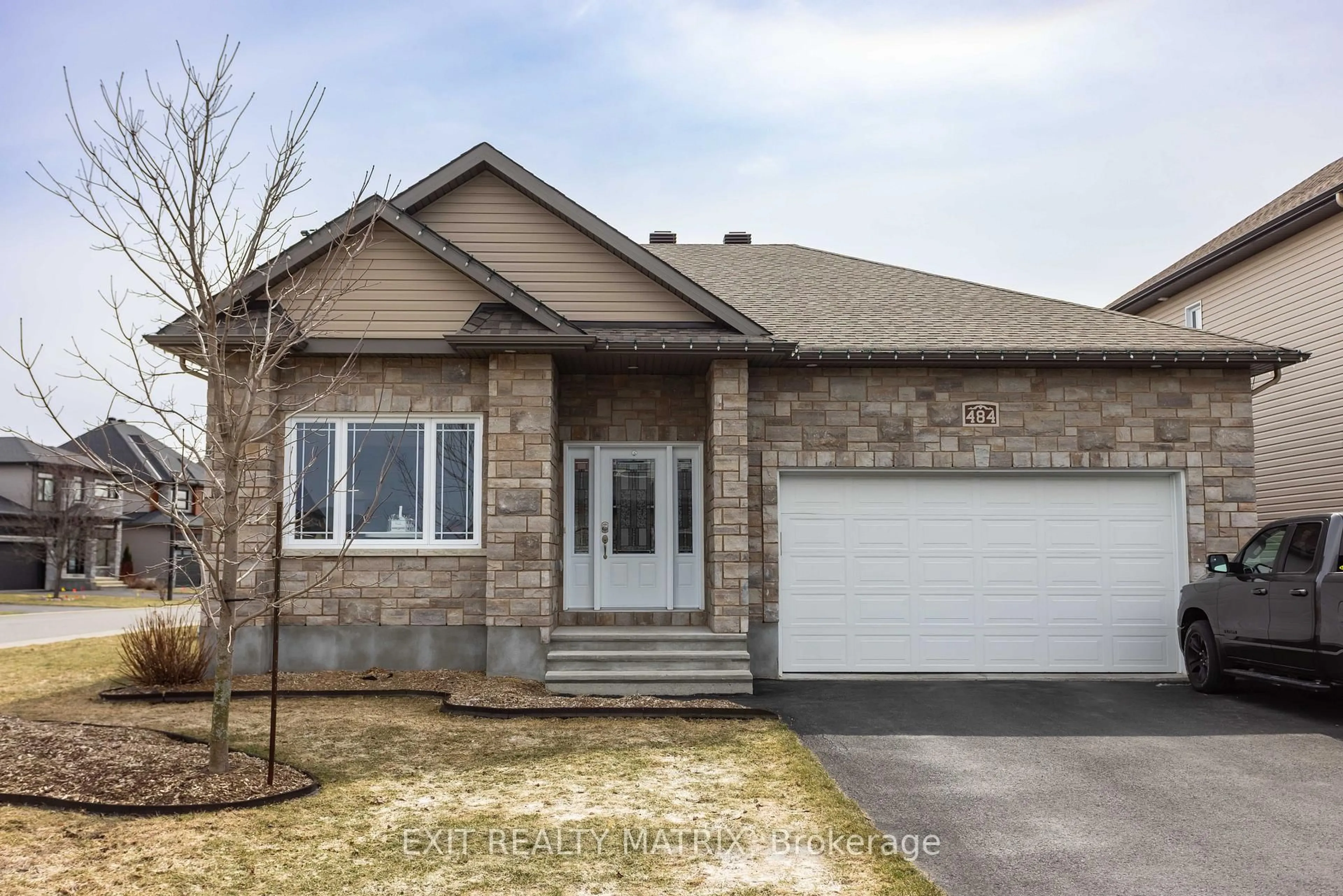 Home with brick exterior material, street for 484 Bruges St, Russell Ontario K0A 1W0