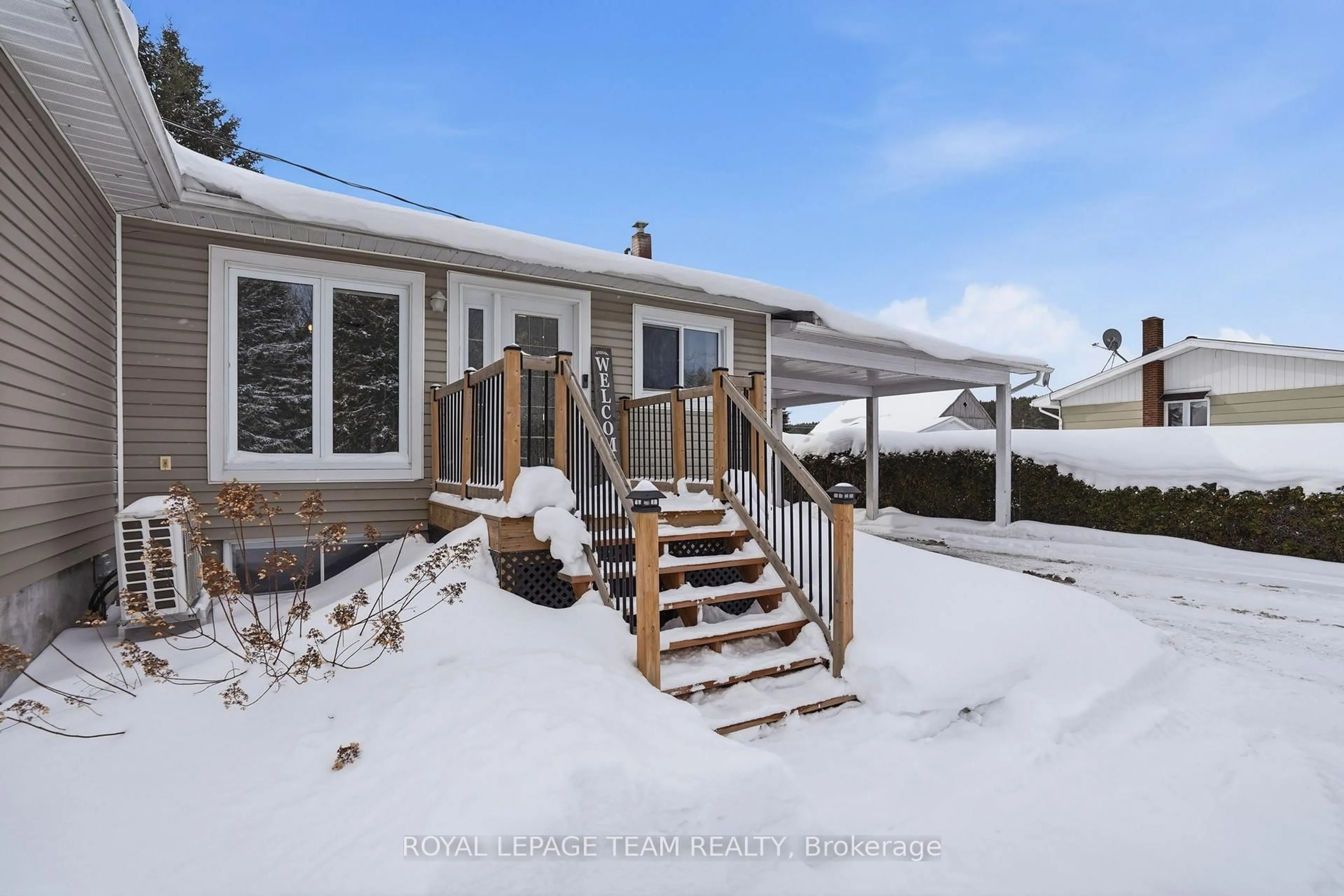 Unknown for 250 Pattee Rd, Champlain Ontario K6A 2R2