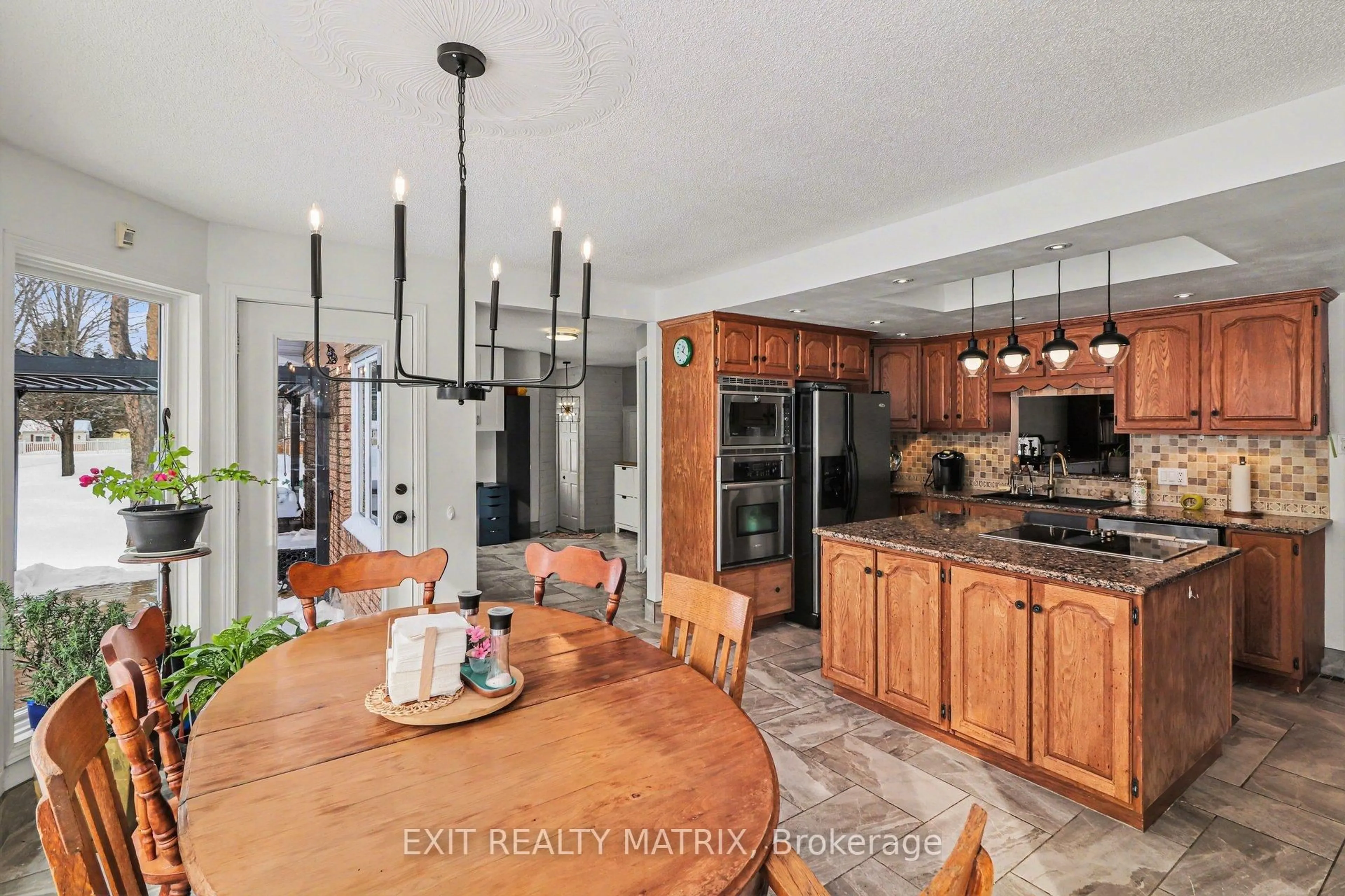 Open concept kitchen, unknown for 1320 Ste Marie Rd, Russell Ontario K0A 1W0