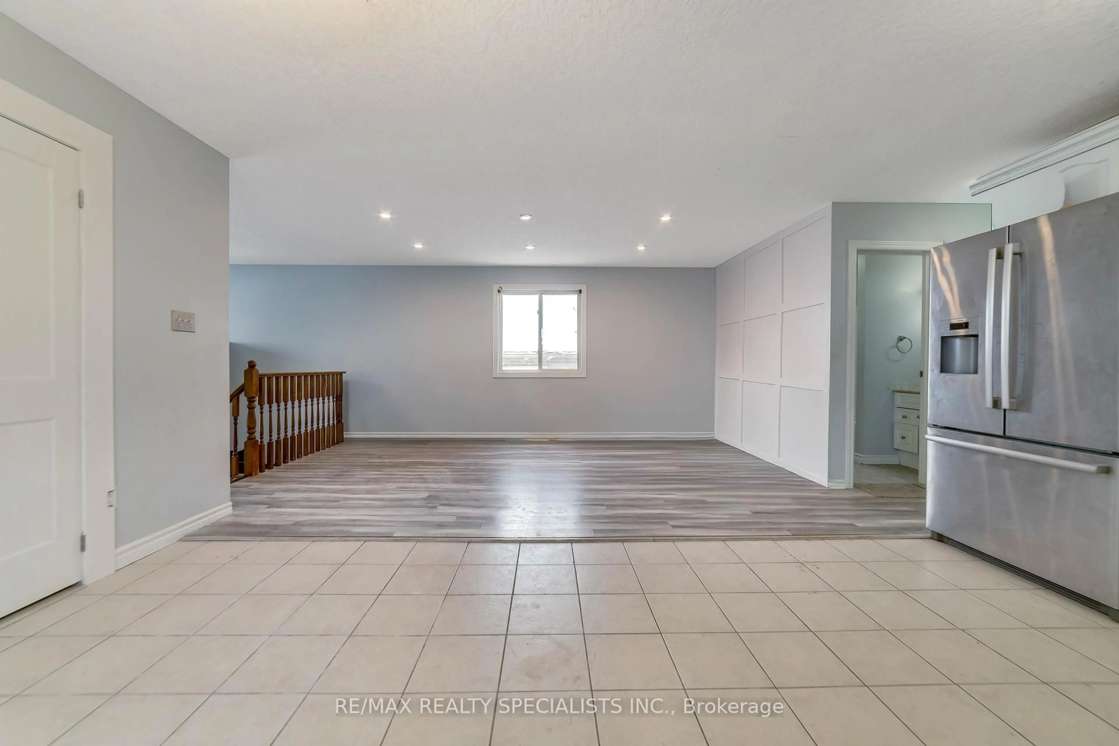 Unknown for 1002 Blythwood Rd, London North Ontario N6H 5W1