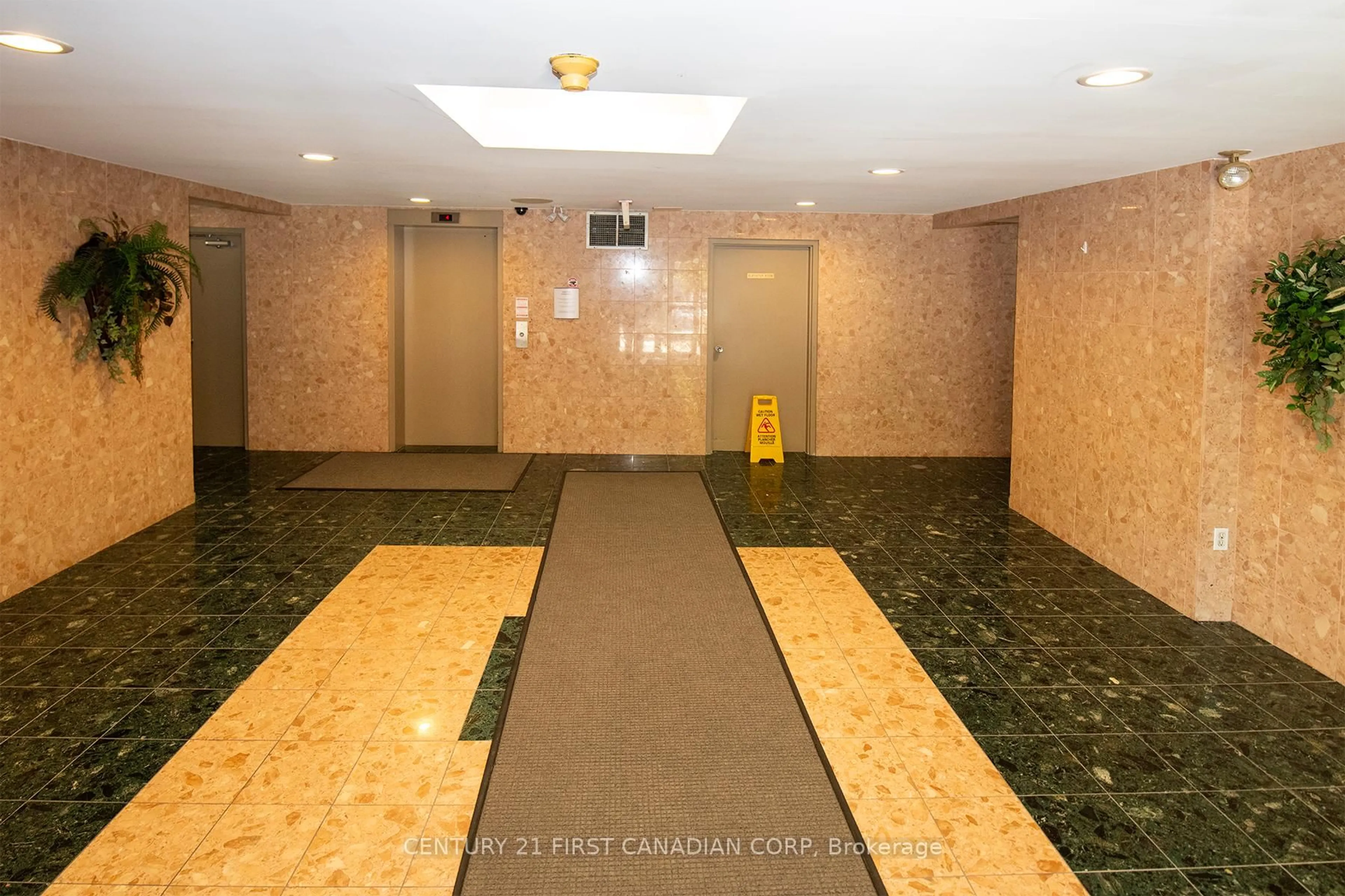 Indoor foyer for 77 Baseline Rd #405, London South Ontario N6J 1V5