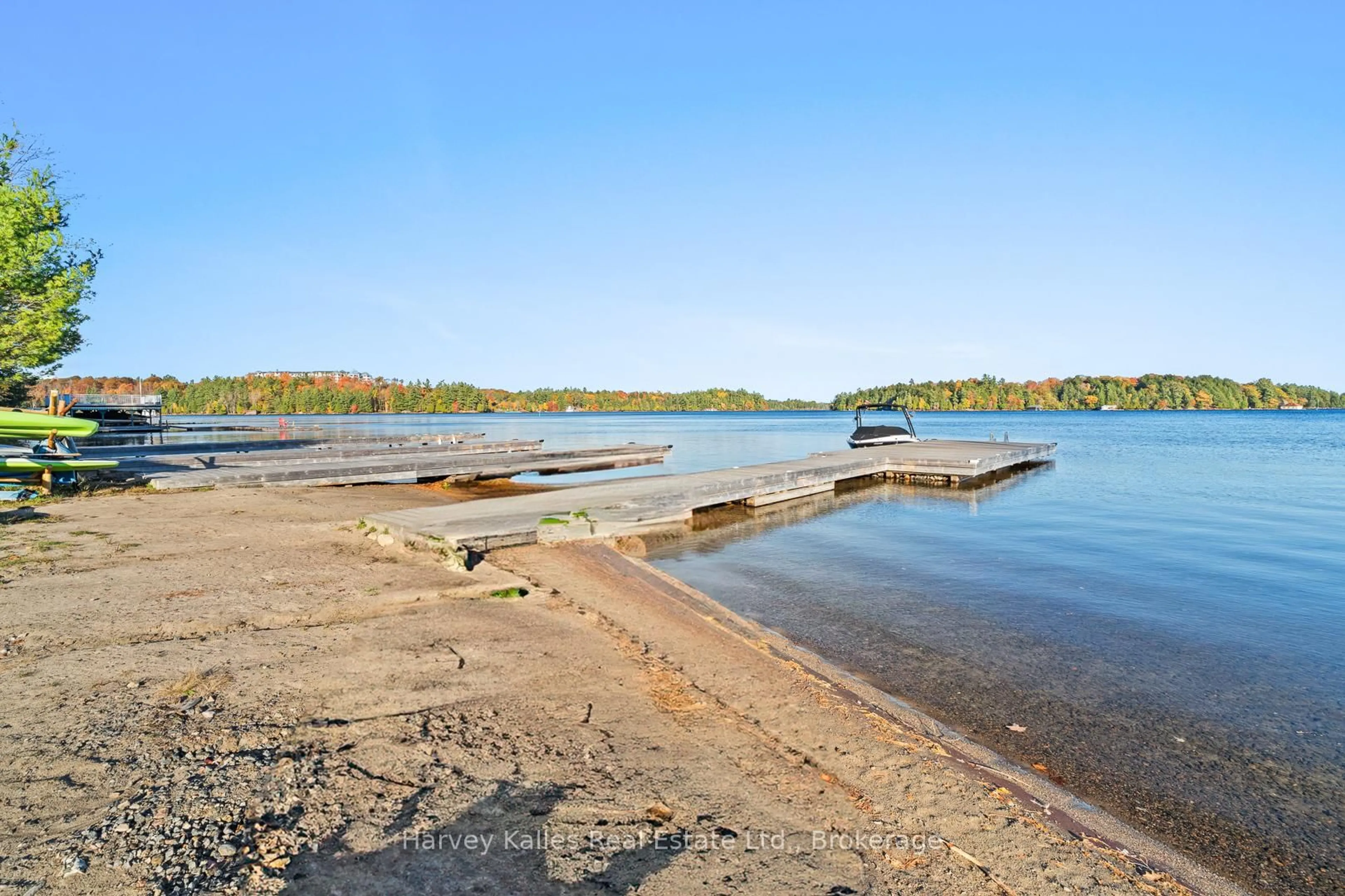 Patio, water/lake/river/ocean view for 2054 Peninsula Rd #15, Muskoka Lakes Ontario P0B 1G0