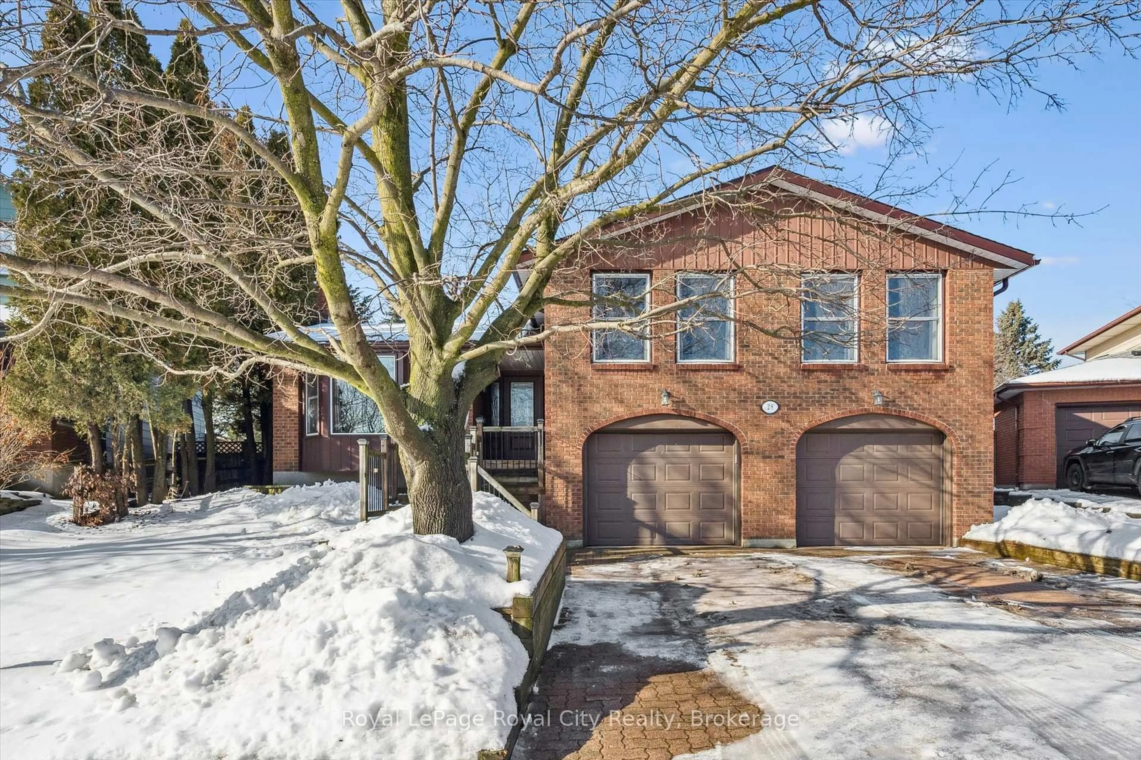 Home with brick exterior material, street for 28 Wimbledon Rd, Guelph Ontario N1H 7N1
