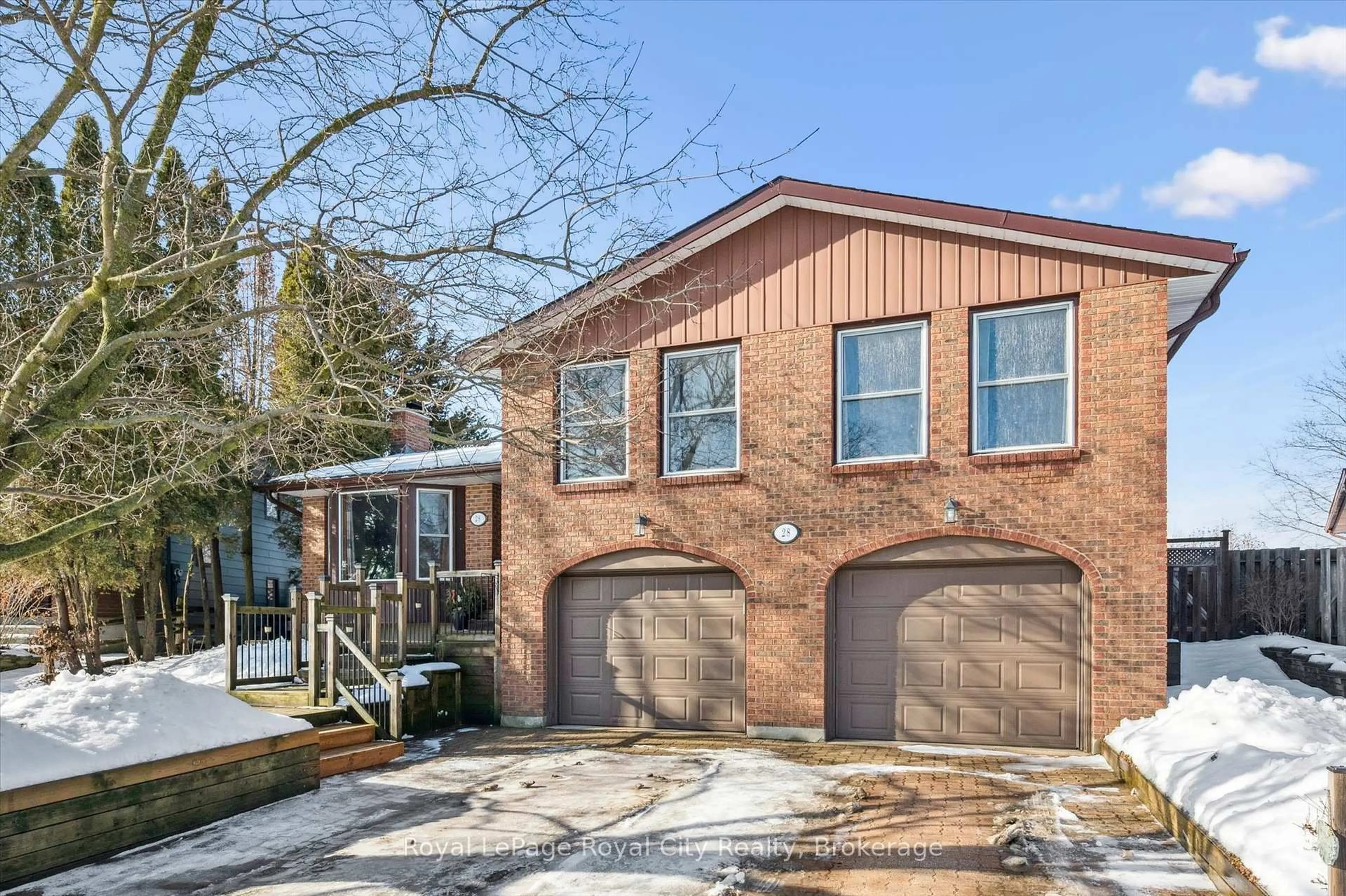 Home with brick exterior material, street for 28 Wimbledon Rd, Guelph Ontario N1H 7N1