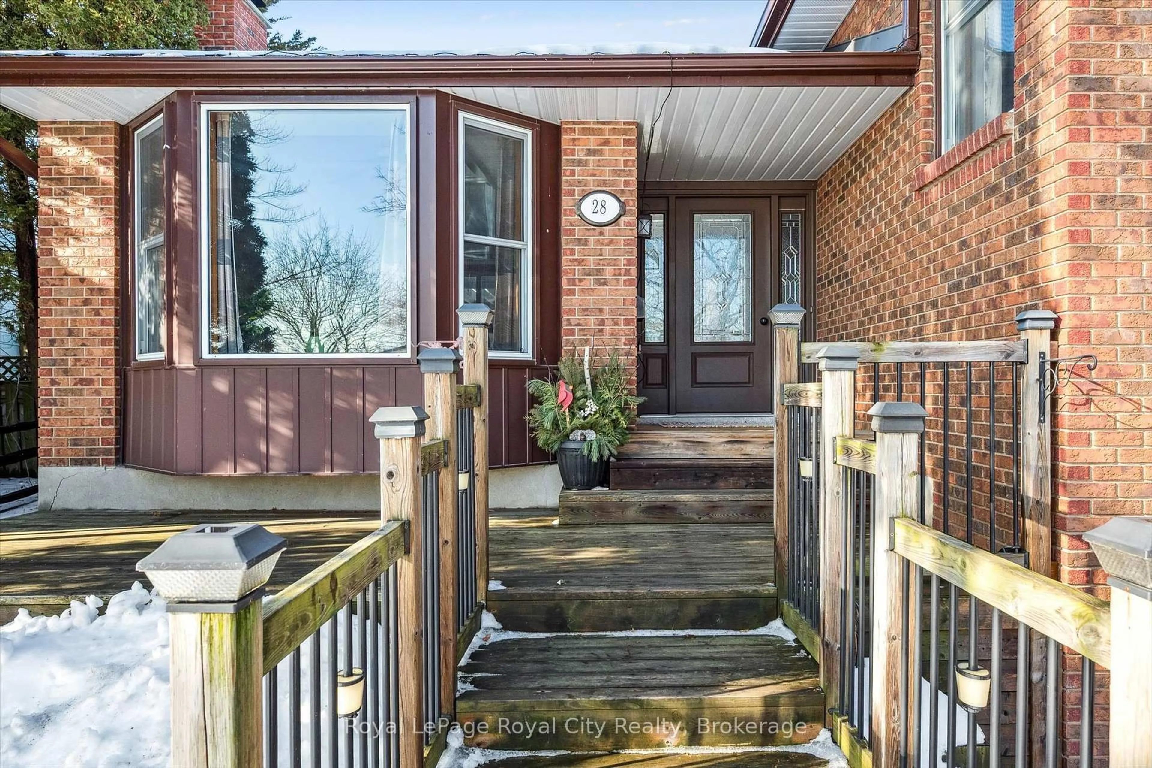 Unknown for 28 Wimbledon Rd, Guelph Ontario N1H 7N1