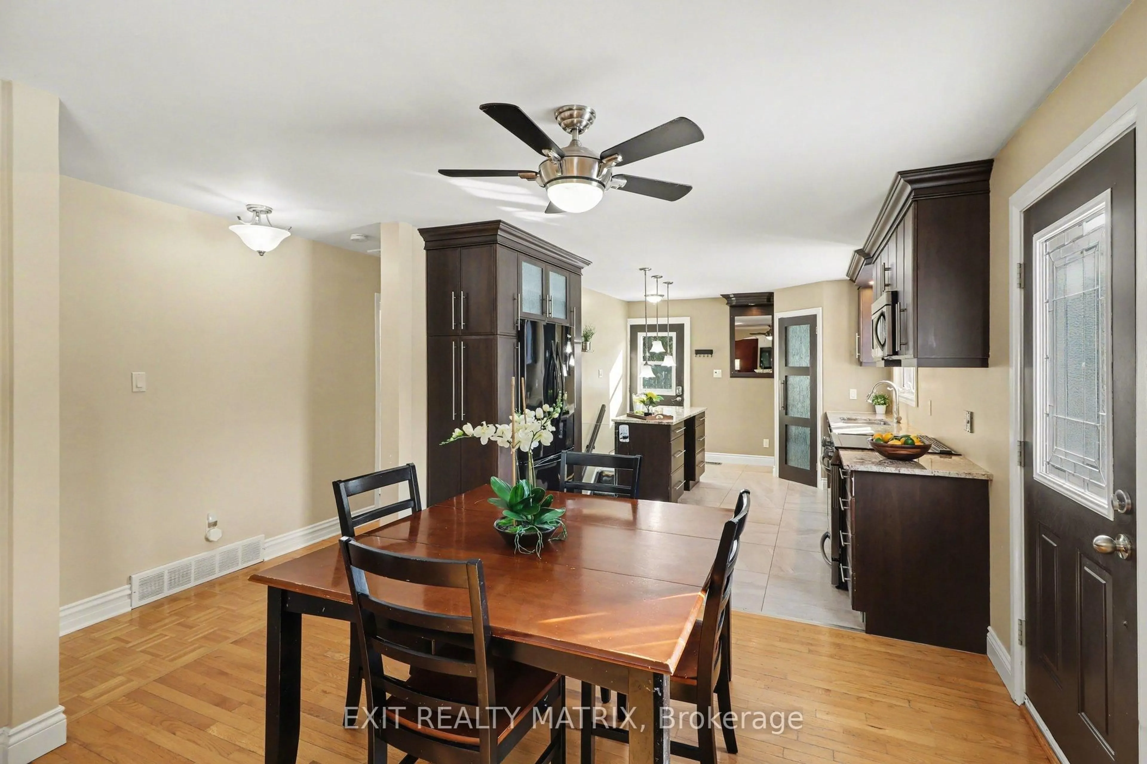 Dining room, unknown for 4603 Anderson Rd, Carlsbad Springs Ontario K0A 1K0