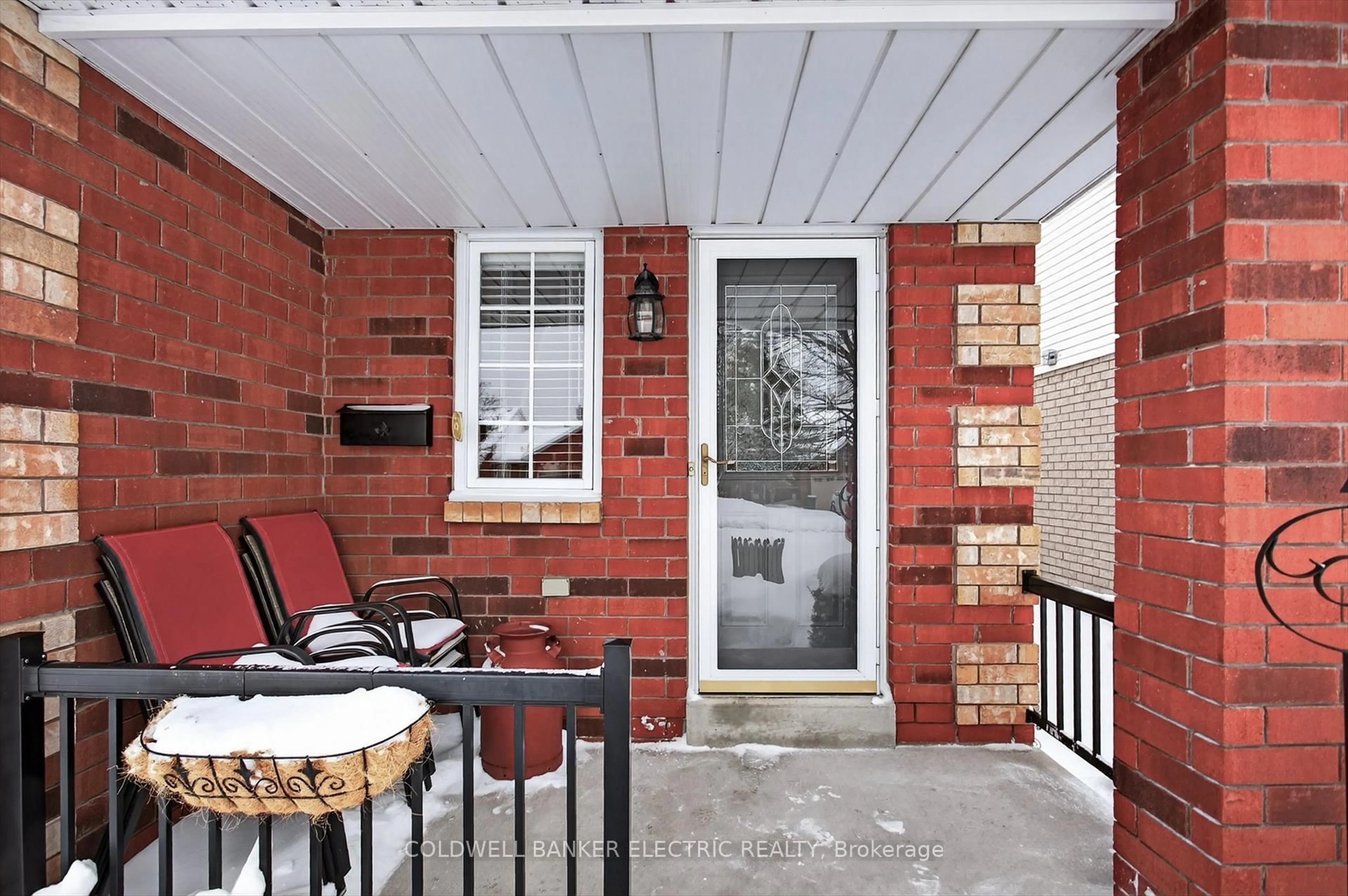 Patio, street for 1399 Lillico Cres, Peterborough Ontario K9K 2L1