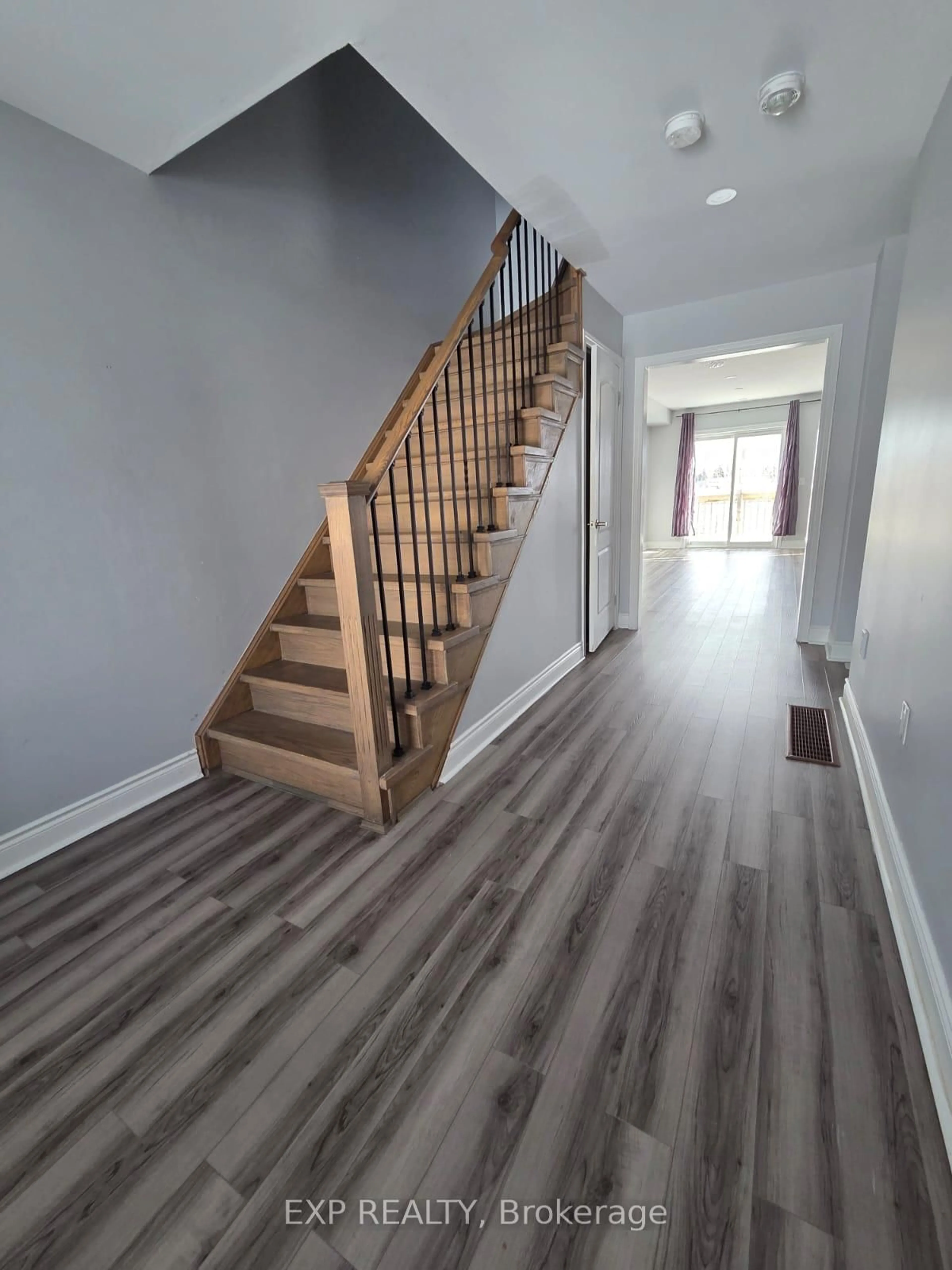 Unknown for 734 Cook Cres, Melancthon Ontario L9V 3V2