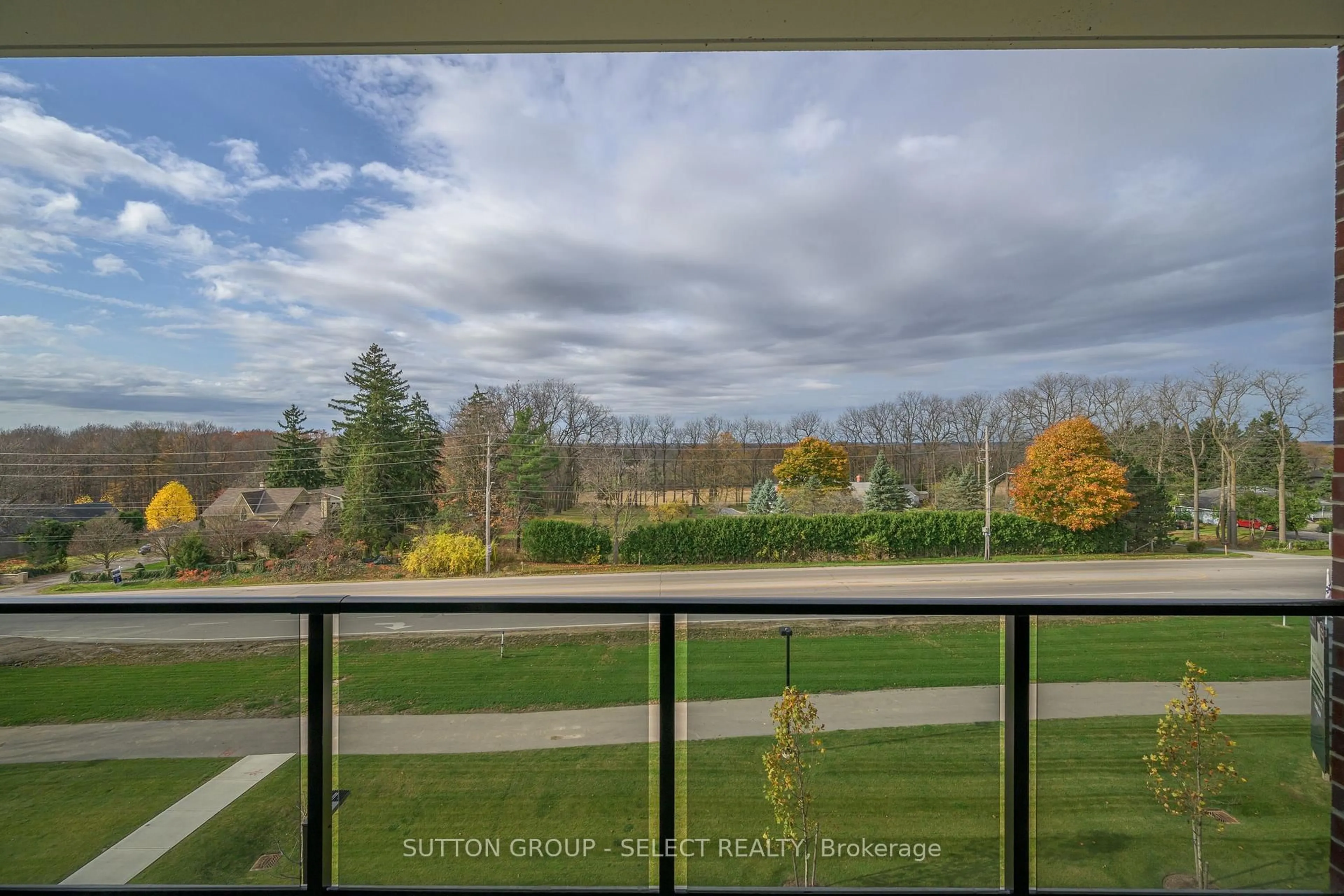 Unknown for 1975 Fountain Grass Dr #307, London South Ontario N6K 0M3