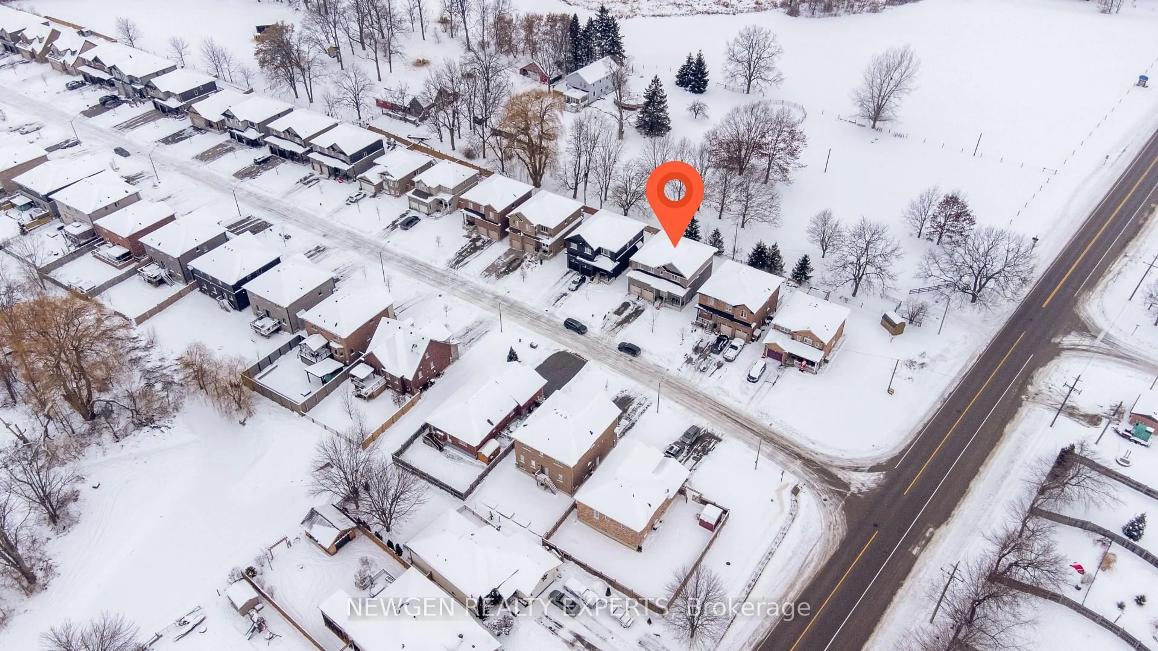 A pic from outside/outdoor area/front of a property/back of a property/a pic from drone, street for 11 Peterson St, Blandford-Blenheim Ontario N0J 1G0