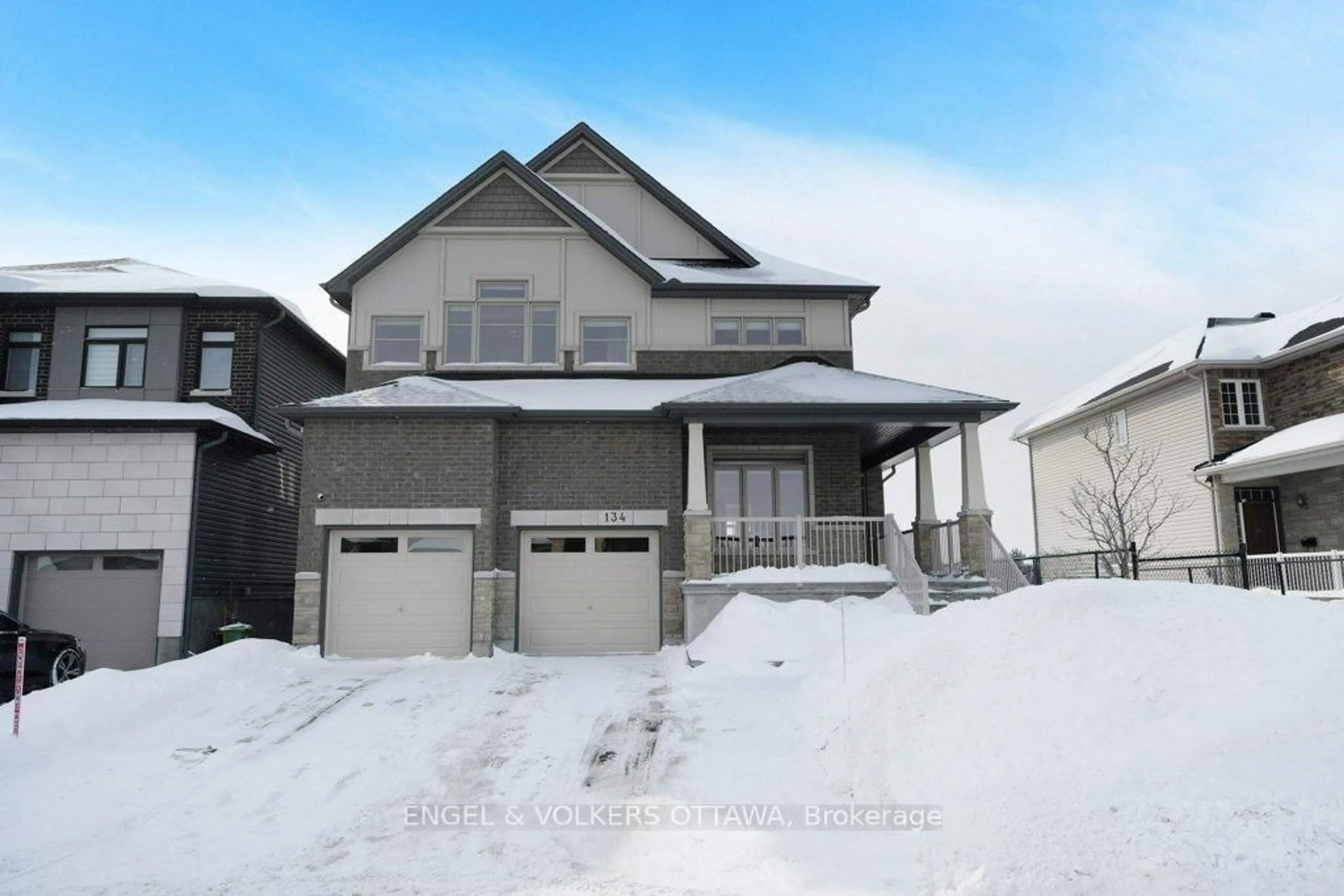 Unknown for 134 Winterhaven Dr, Ottawa Ontario K1W 0H4