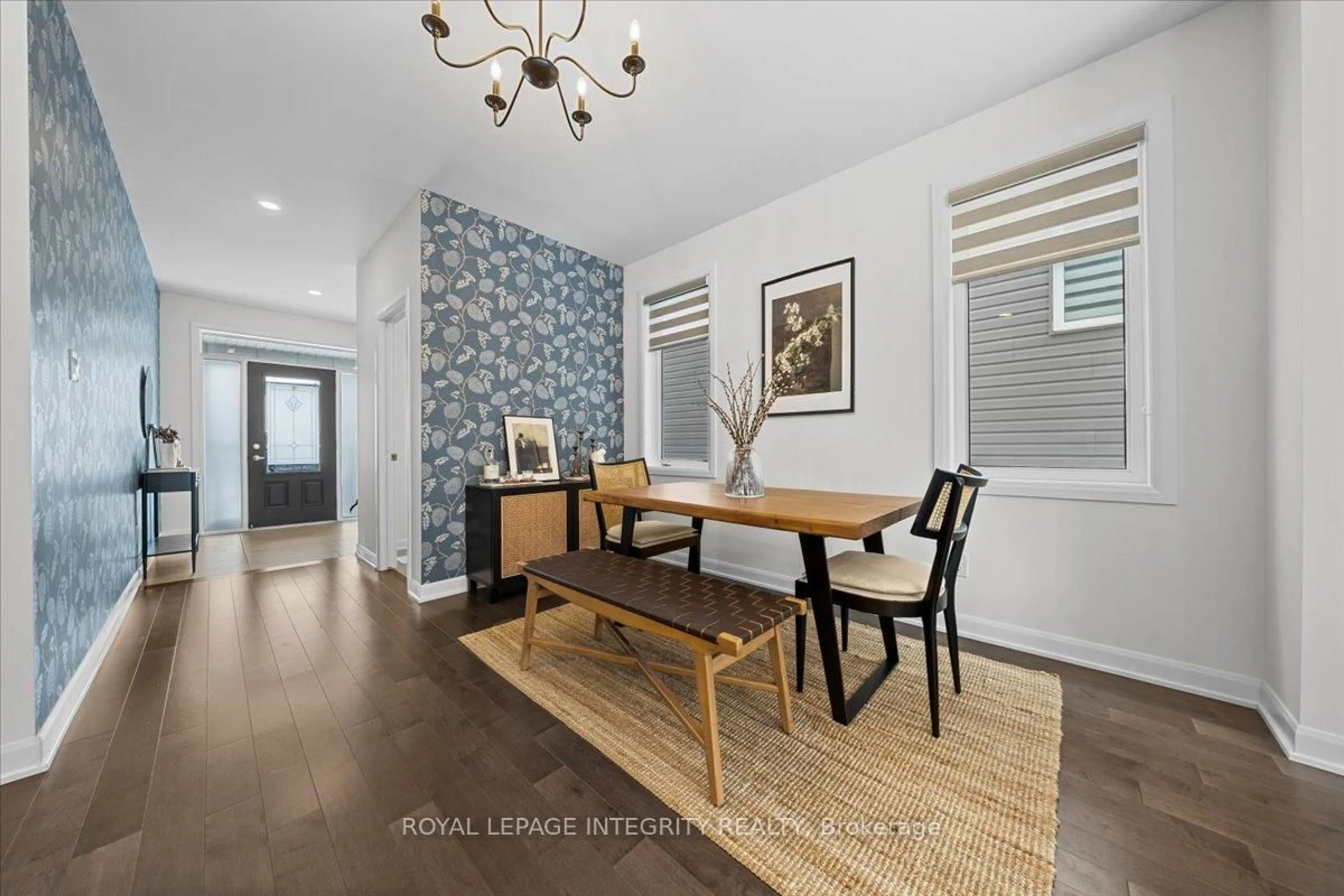 Dining room, wood/laminate floor for 772 Cappamore Dr, Ottawa Ontario K2J 6V6