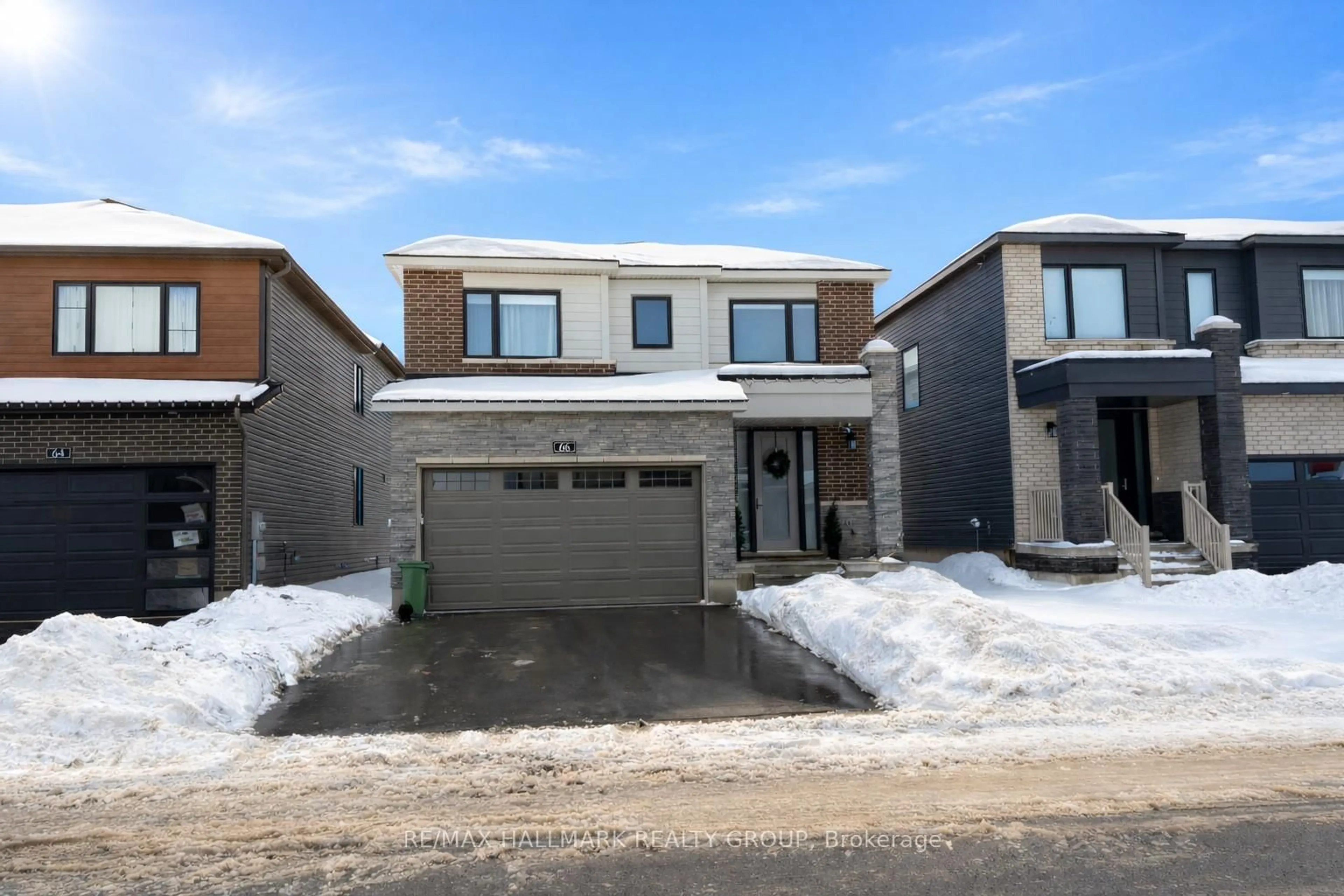 Home with brick exterior material, street for 66 Narrows Pl, Manotick Ontario K4M 0W8