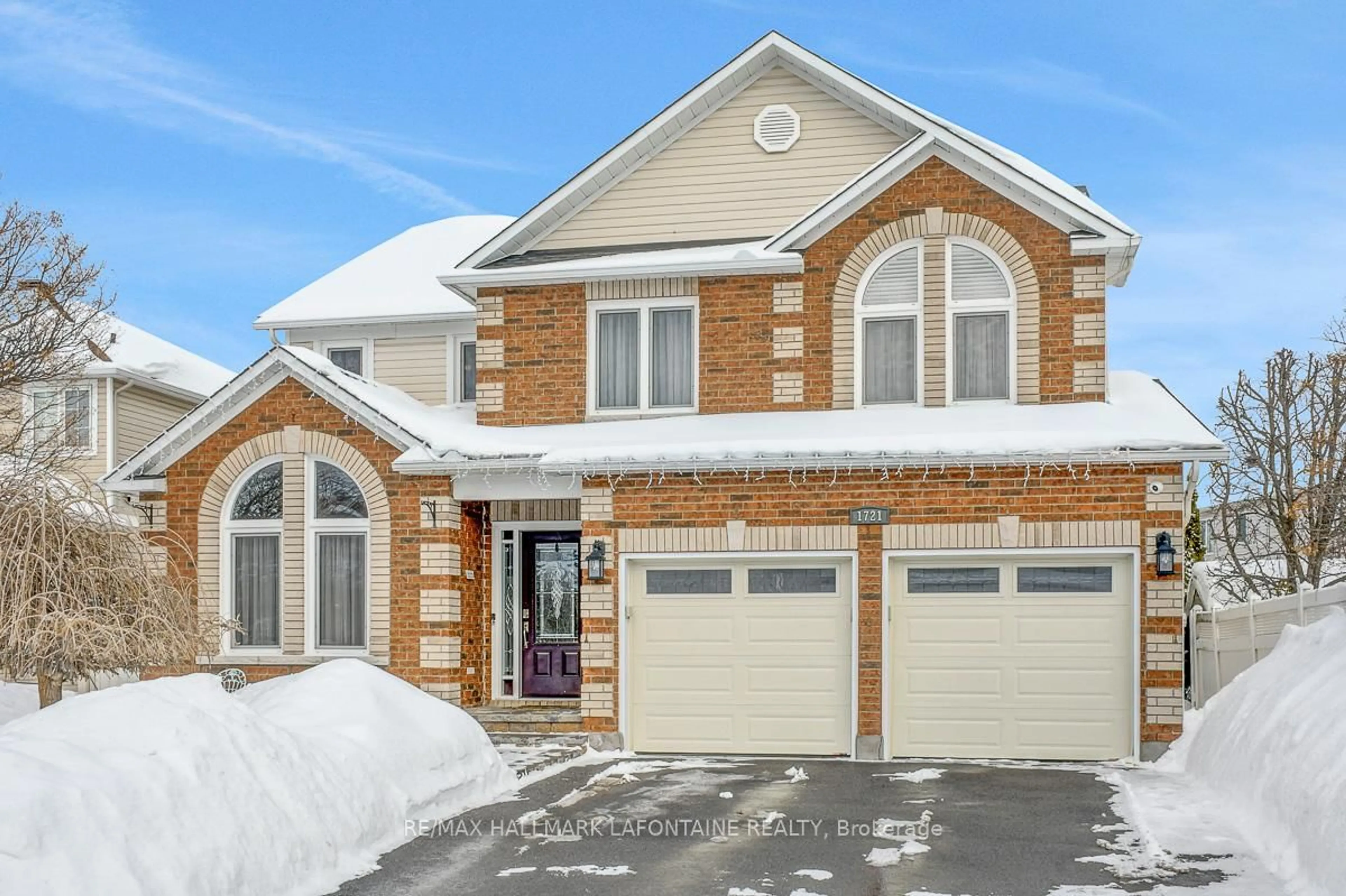 Home with brick exterior material, street for 1721 Jersey St, Ottawa Ontario K4A 4Y6