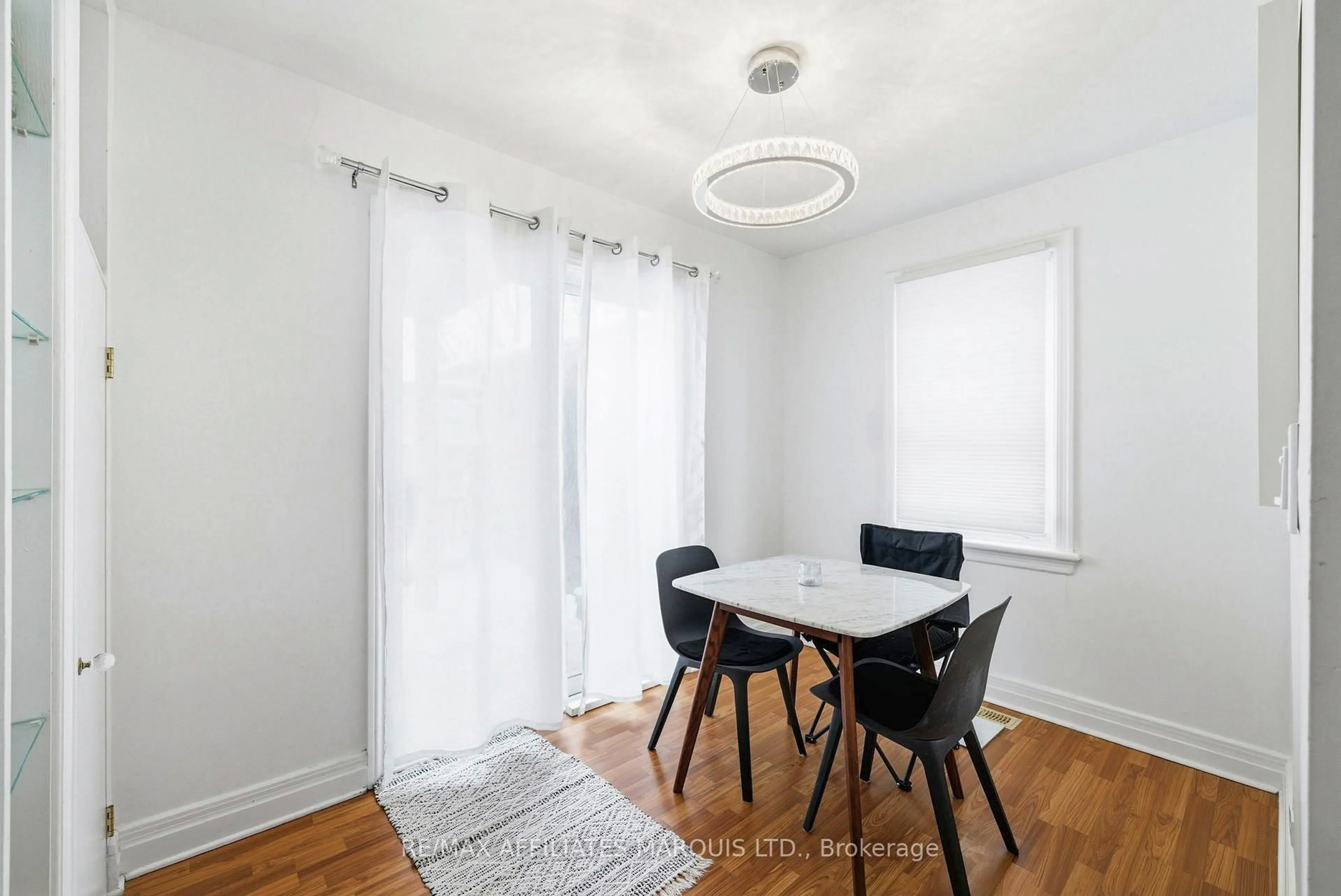 Unknown for 543 Fifth St, Cornwall Ontario K6H 2M6