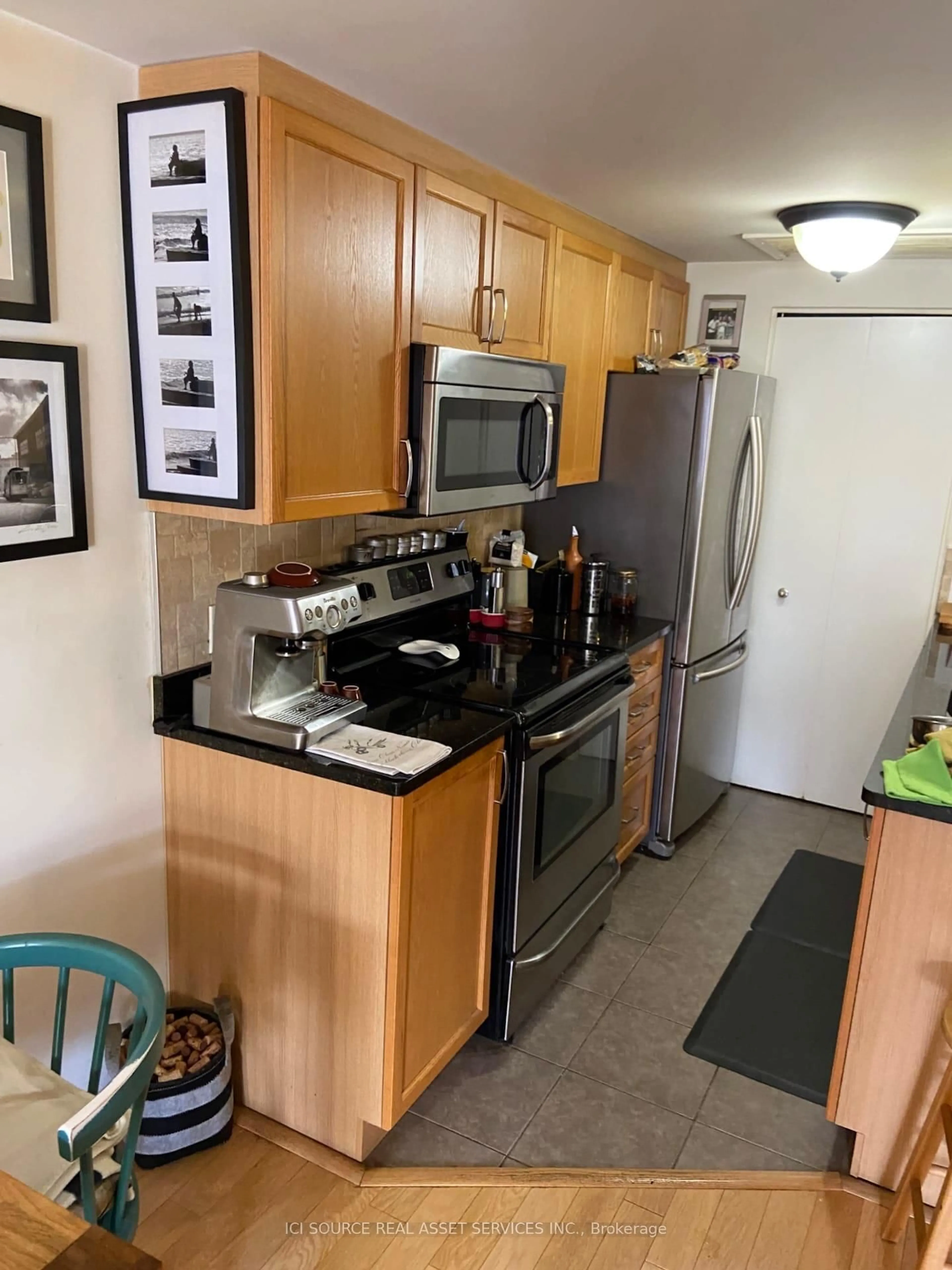 Standard kitchen, unknown for 456 King Edward Ave #306, Ottawa Ontario K1N 7M9