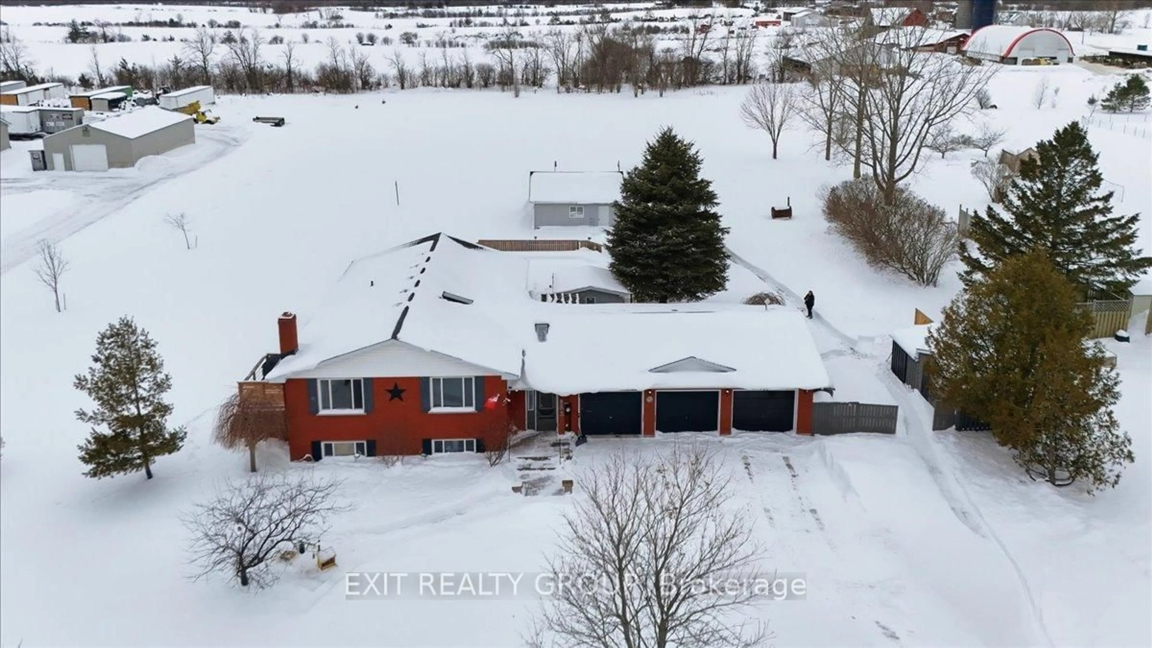 A pic from outside/outdoor area/front of a property/back of a property/a pic from drone, building for 2433 Highway 62, Prince Edward County Ontario K0K 1G0