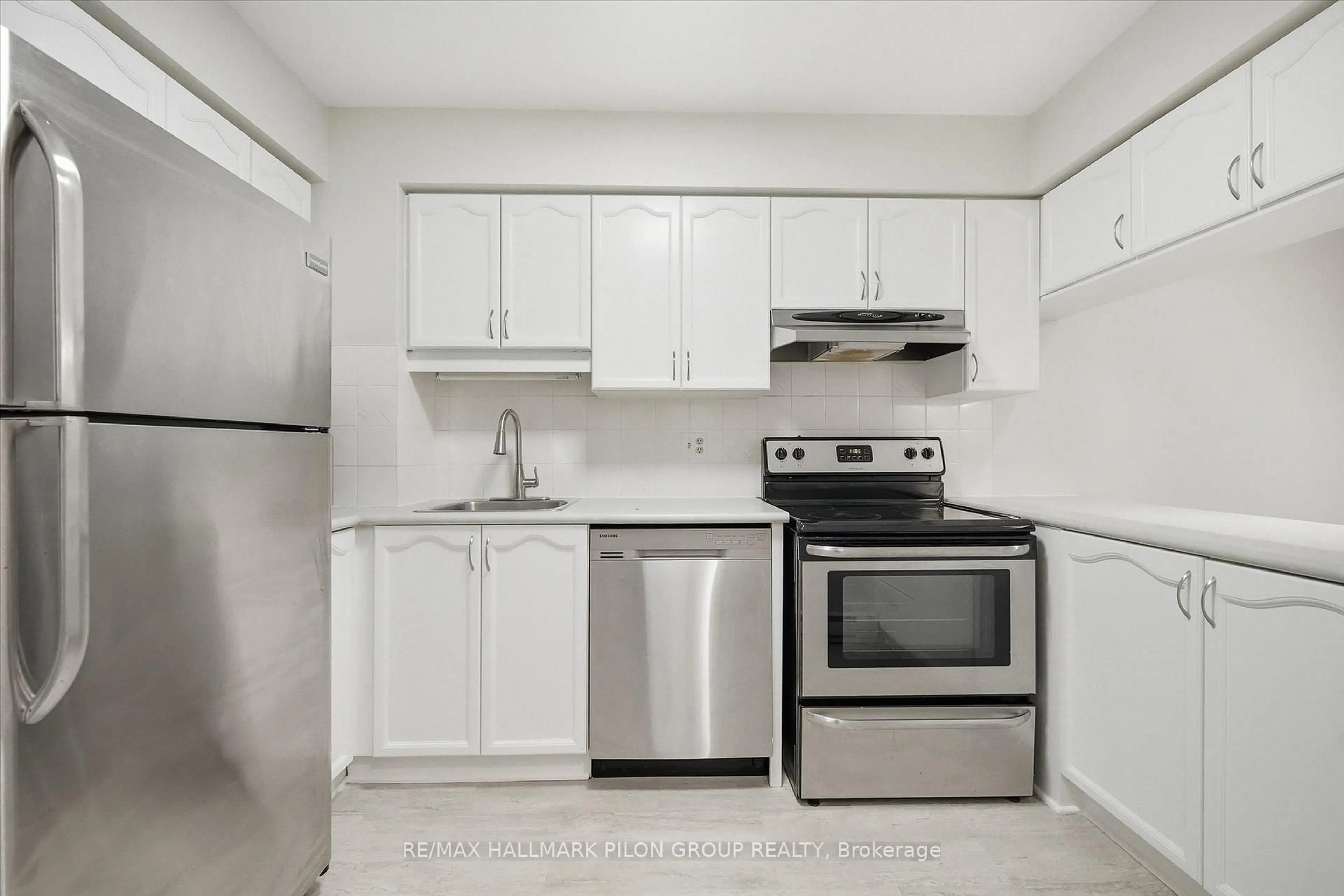 Standard kitchen, unknown for 205 Briston Private, Ottawa Ontario K1G 5R5