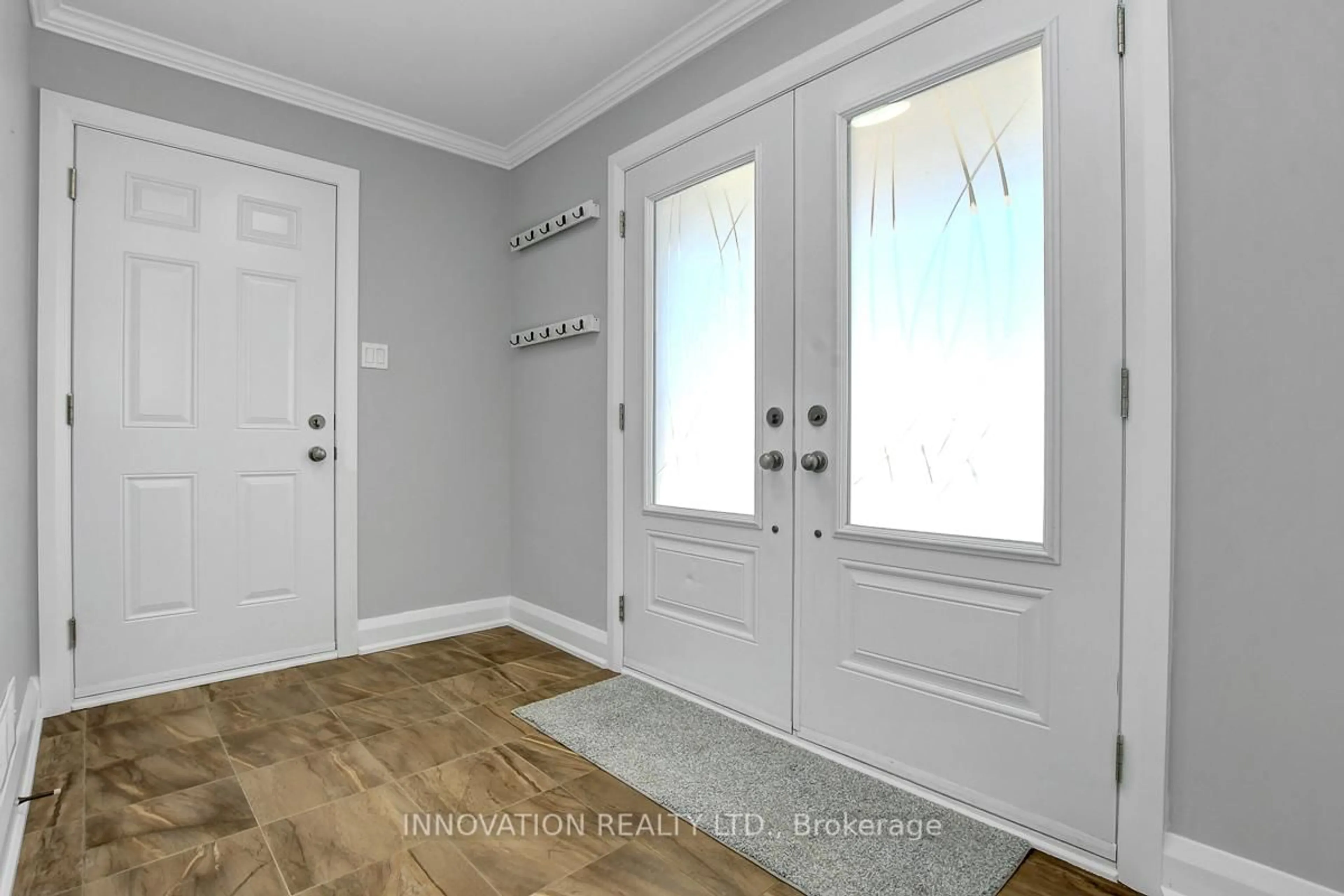Indoor entryway for 14 Yanik St, The Nation Ontario K0A 2M0