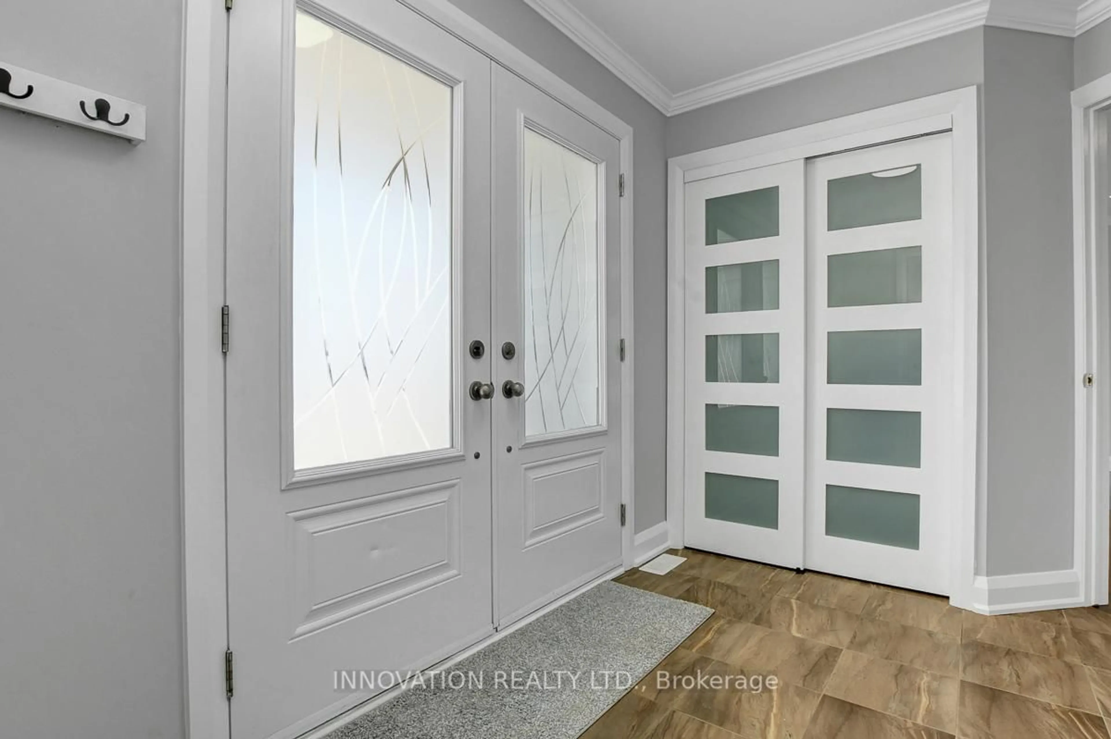 Indoor entryway for 14 Yanik St, The Nation Ontario K0A 2M0