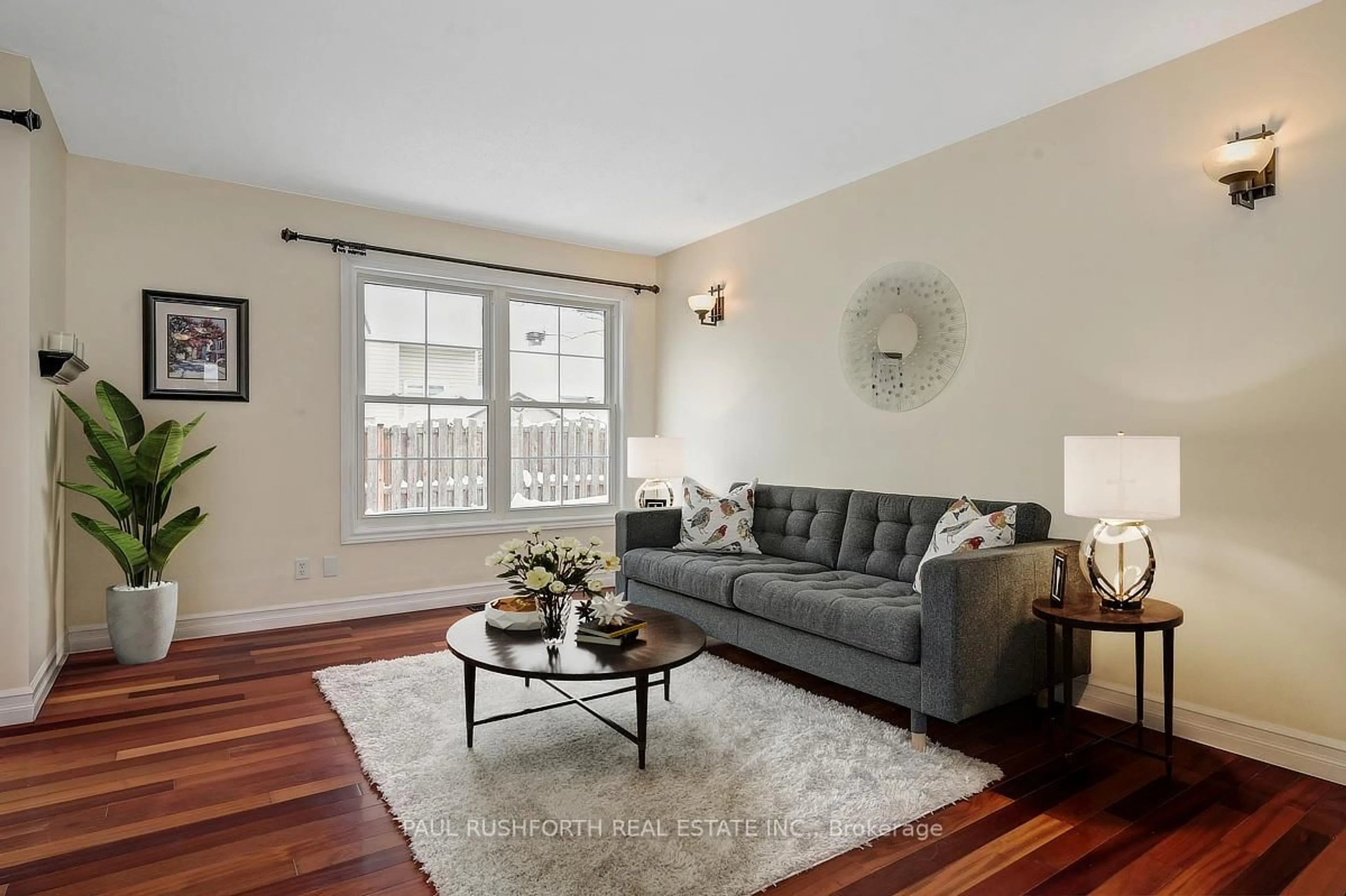 Living room with furniture, unknown for 35 Stonepointe Ave, Ottawa Ontario K2G 6G4