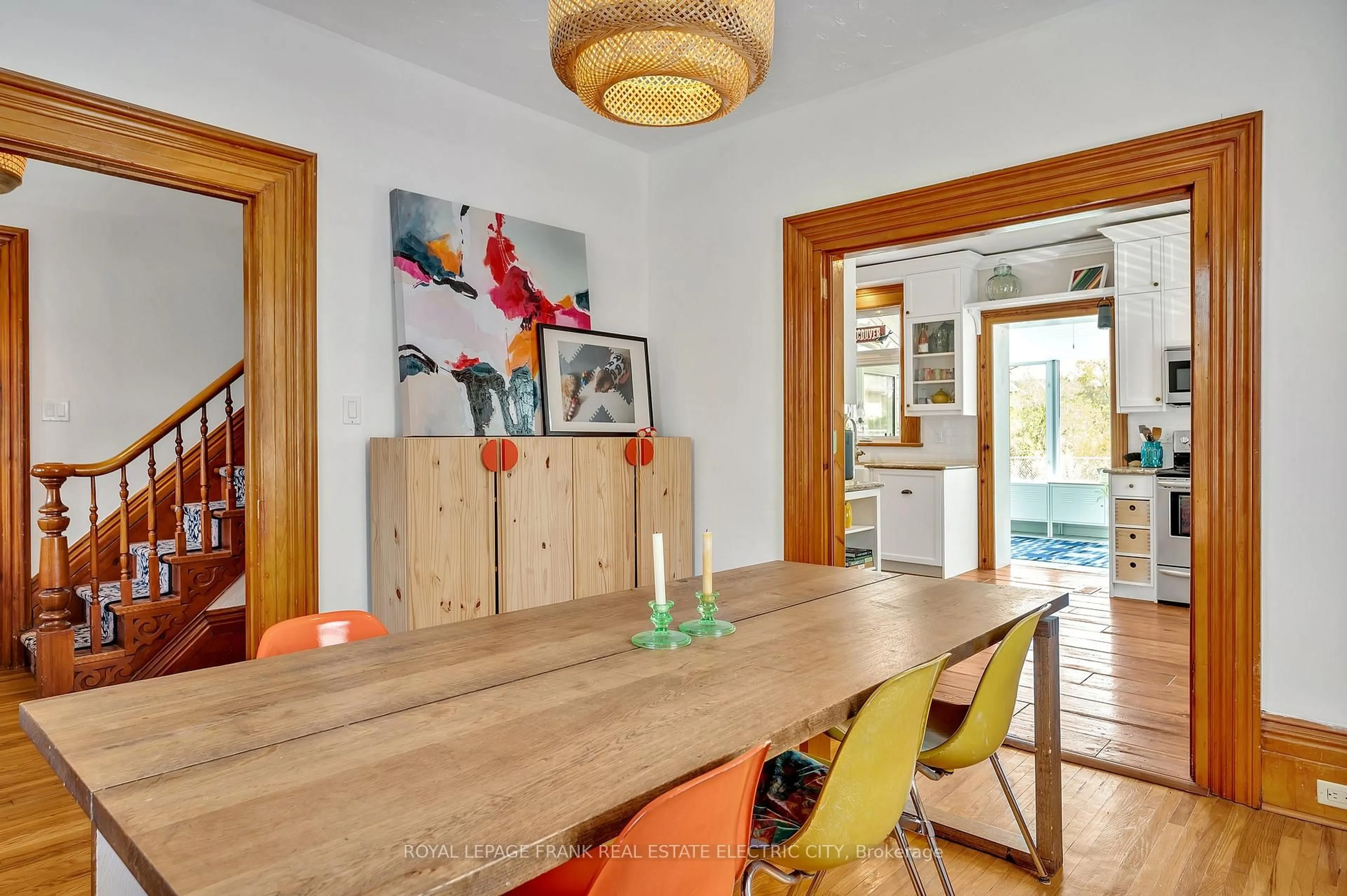 Dining room, unknown for 551 Weller St, Peterborough Ontario K9H 2N9