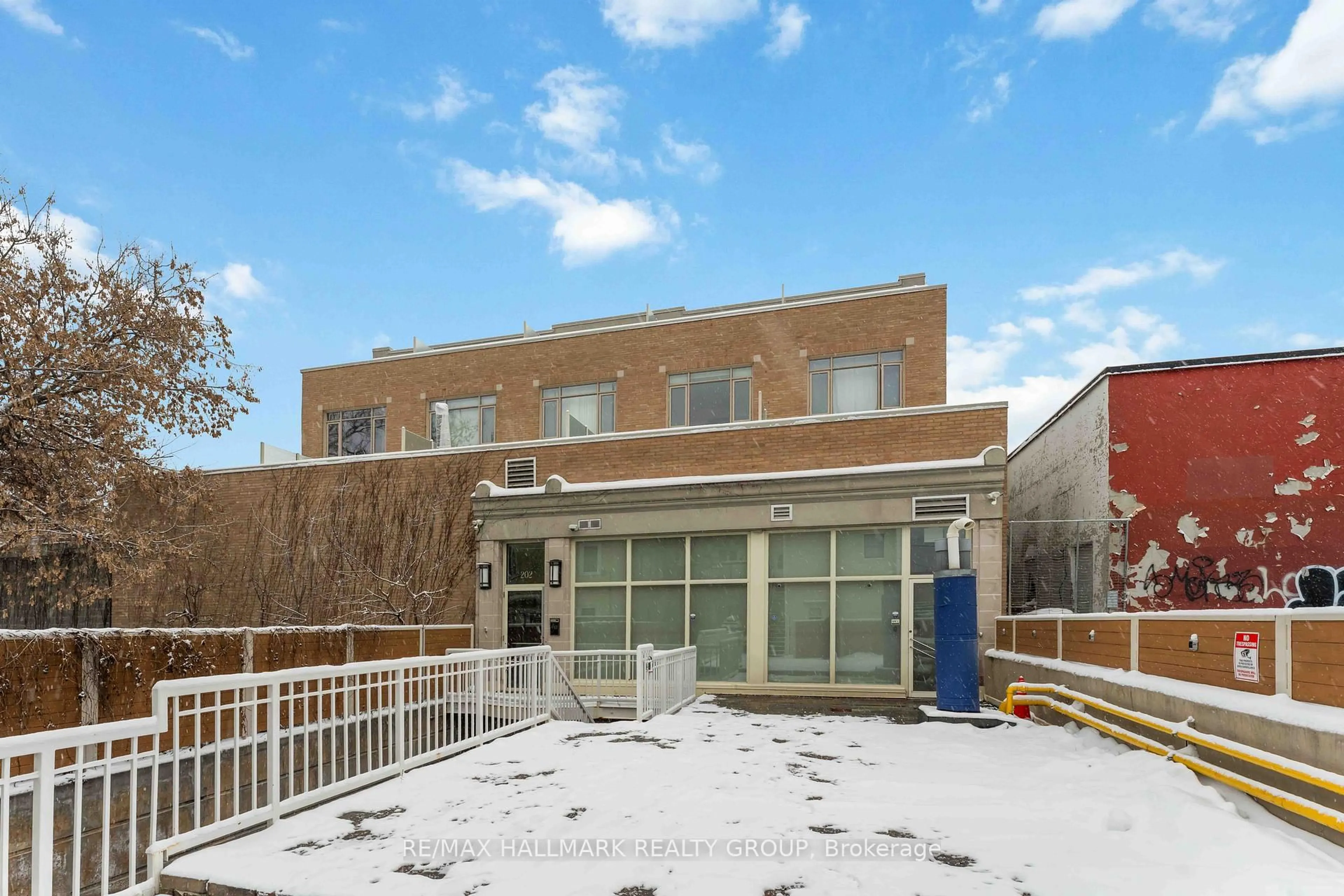 Unknown for 202 St Patrick St #15, Ottawa Ontario K1N 5K3