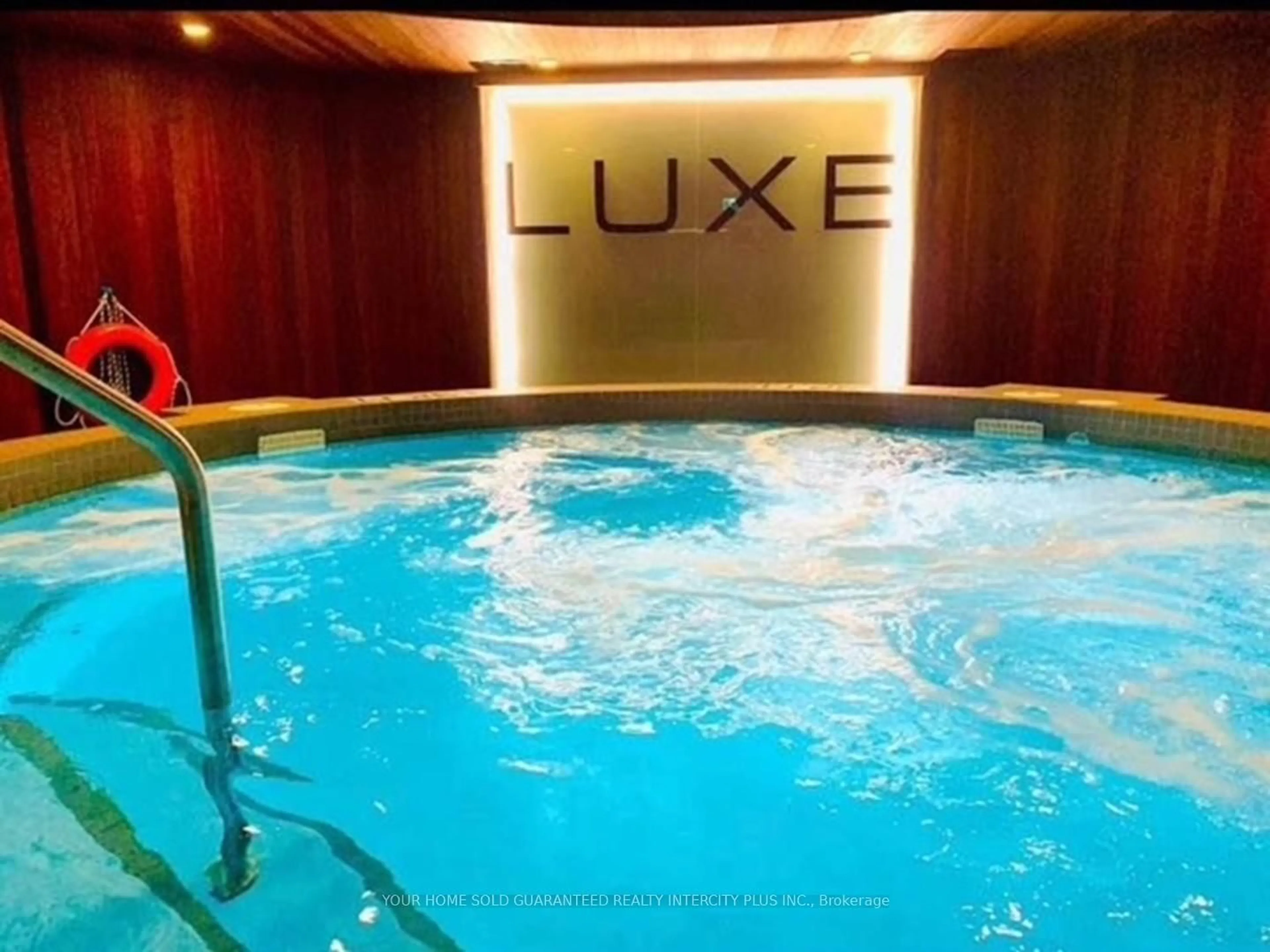 Pool for 1235 Richmond St #211, London East Ontario N6A 0C1