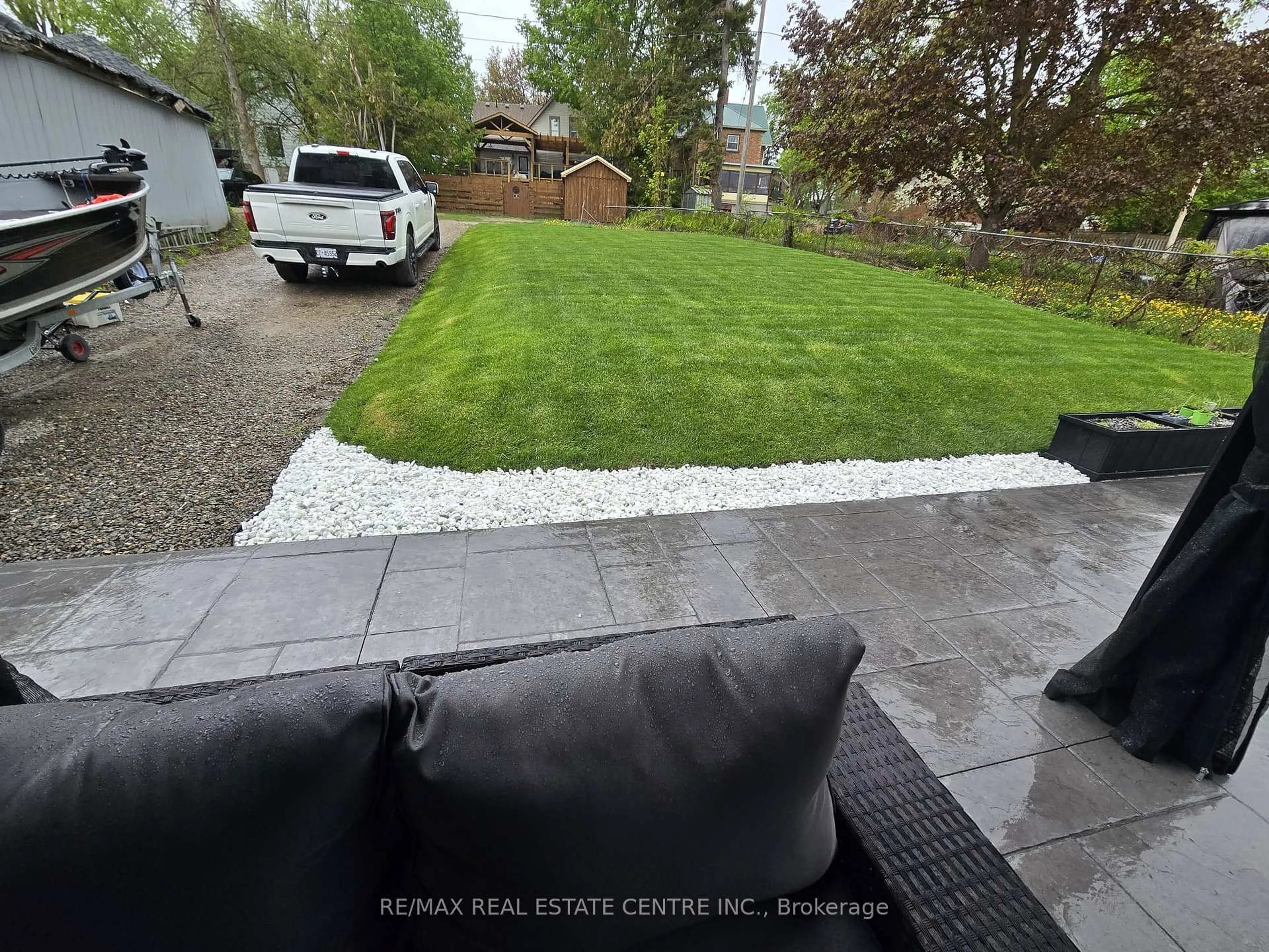 A pic from outside/outdoor area/front of a property/back of a property/a pic from drone, street for 312 William St, Shelburne Ontario L9V 3A7