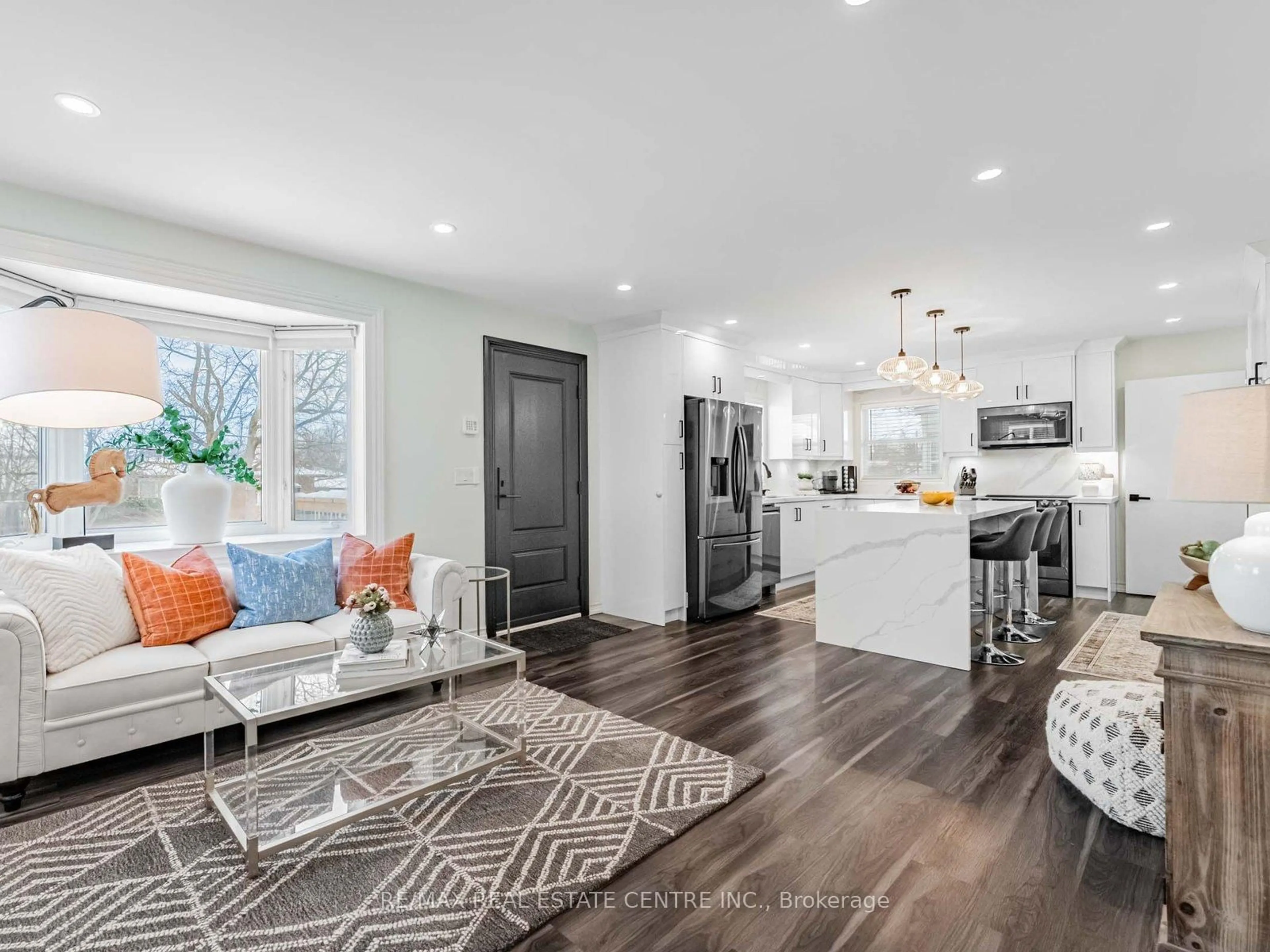 Open concept kitchen, unknown for 312 William St, Shelburne Ontario L9V 3A7