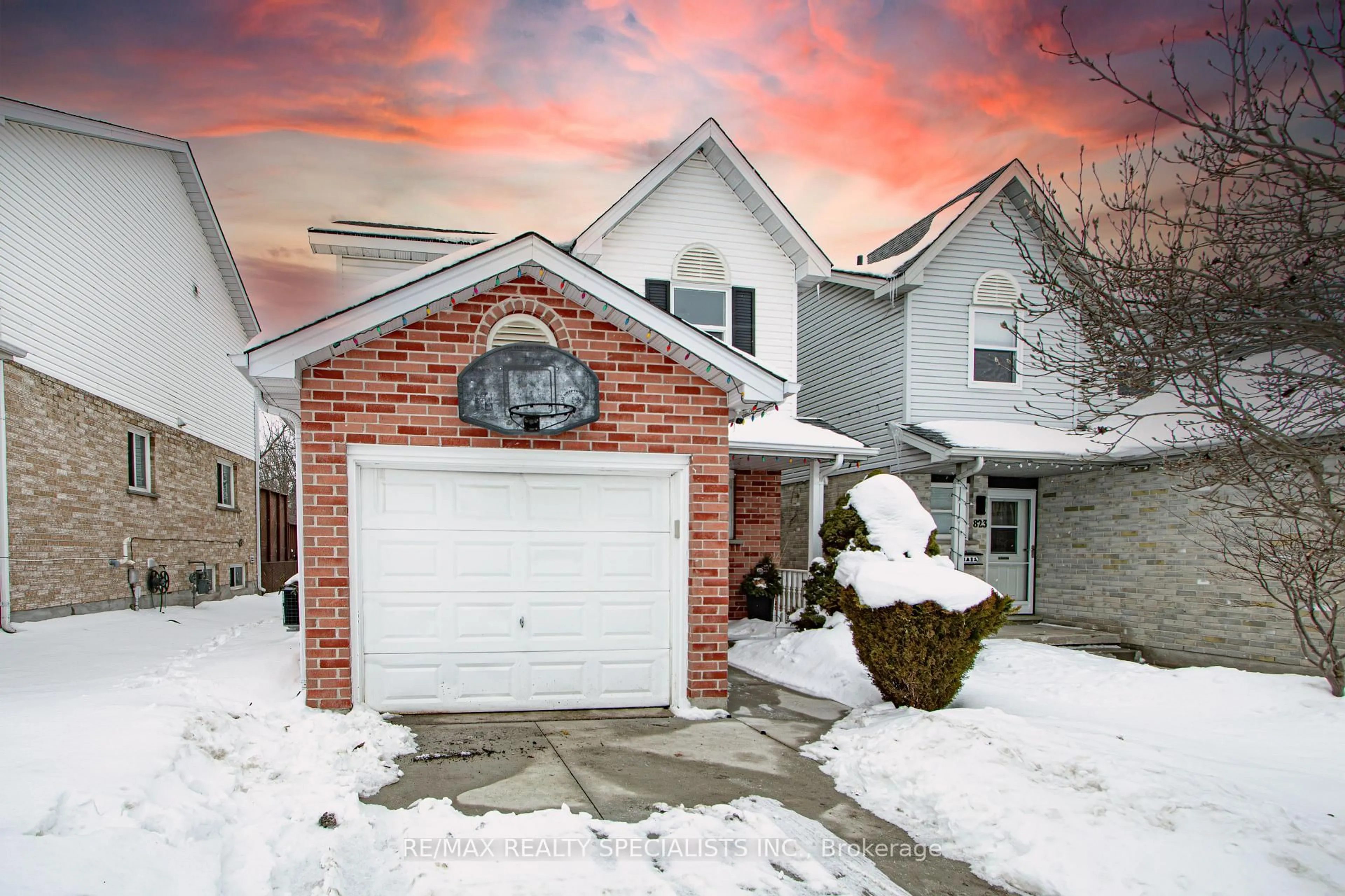 Home with brick exterior material, street for 821 Deveron Cres, London South Ontario N5Z 5B4