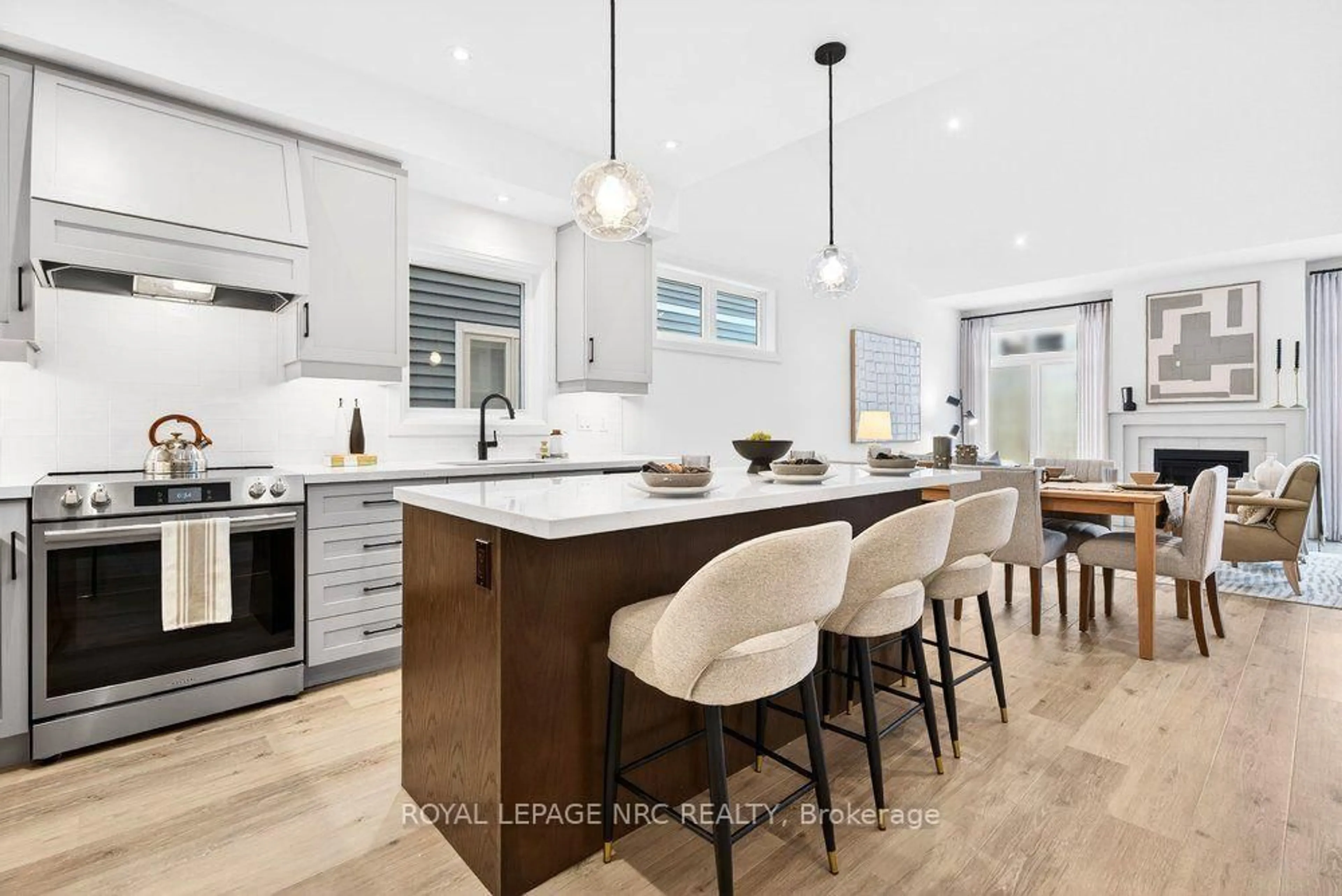 Open concept kitchen, unknown for 95 Beachwalk Cres, Fort Erie Ontario L0S 1B0