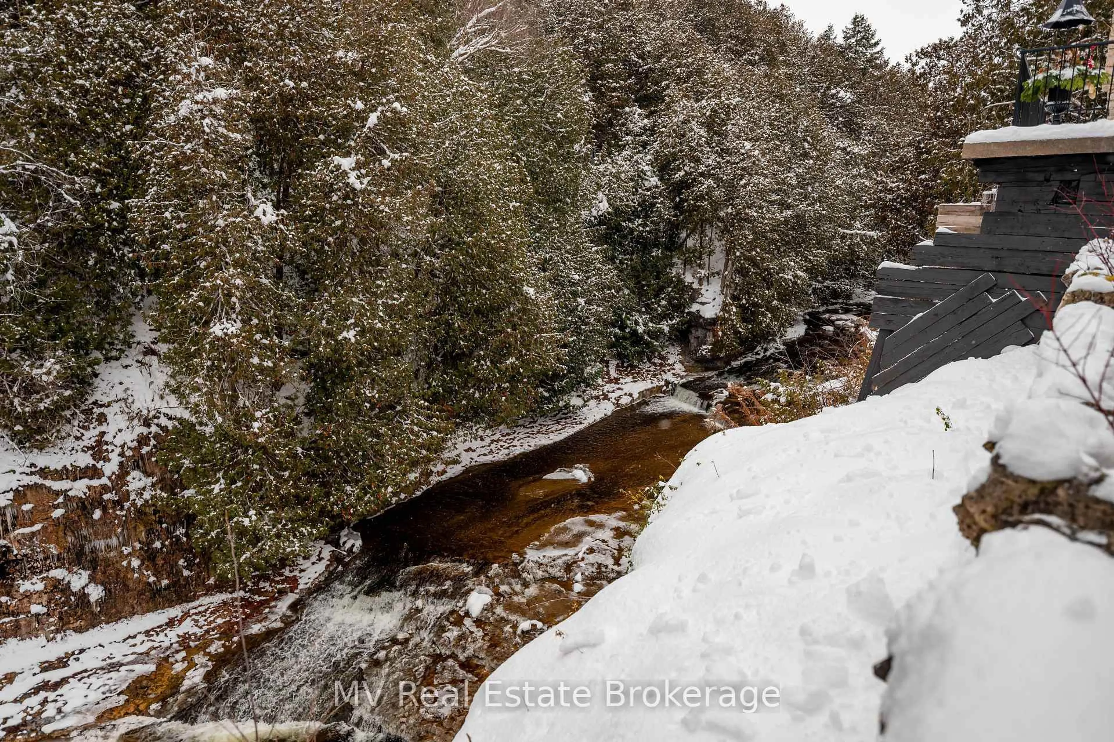 Blurry image for 6 MillRidge Estate Private, Centre Wellington Ontario N0B 1S0