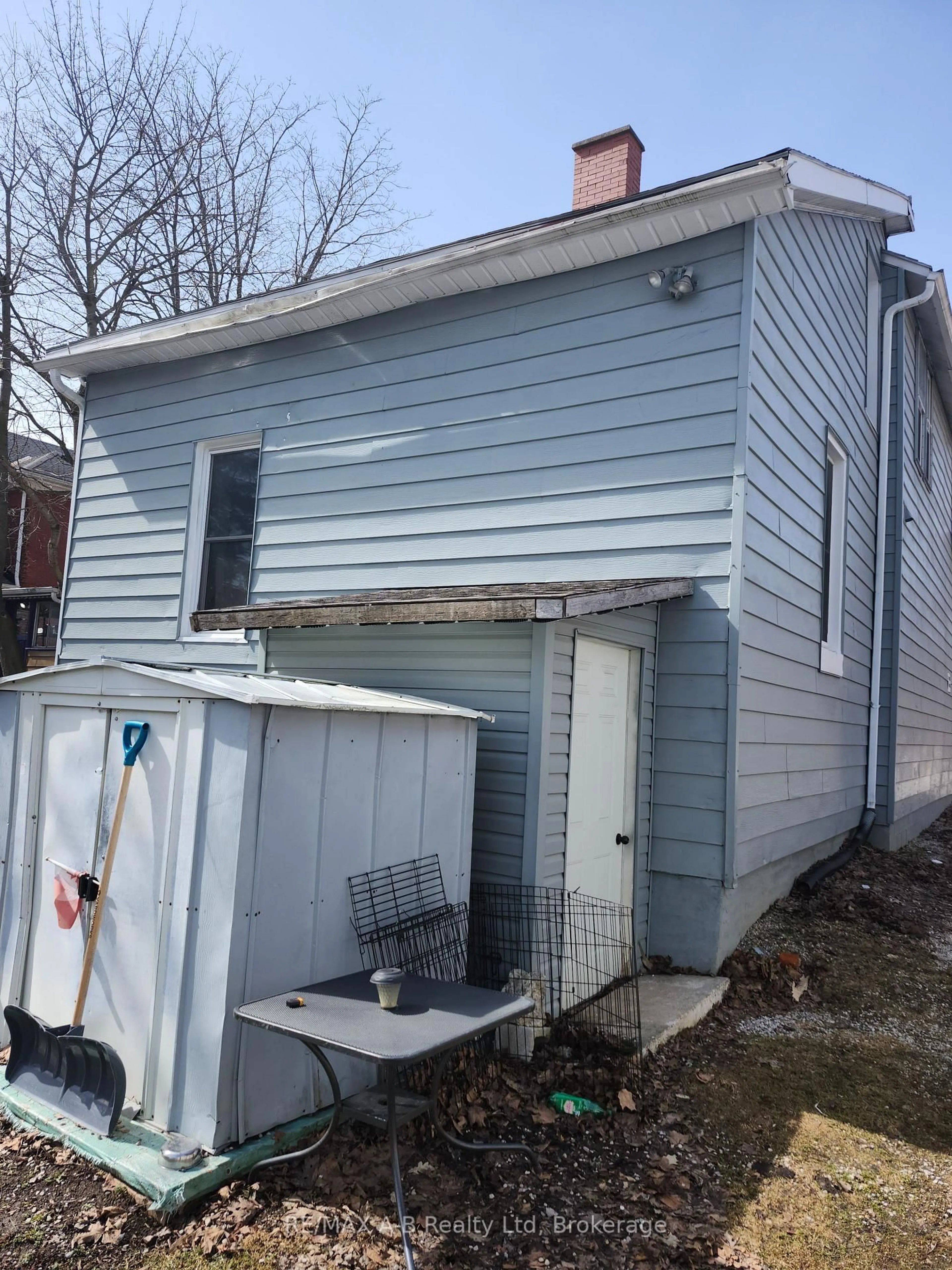 Shed for 307 Erie St, Stratford Ontario N5A 2N2