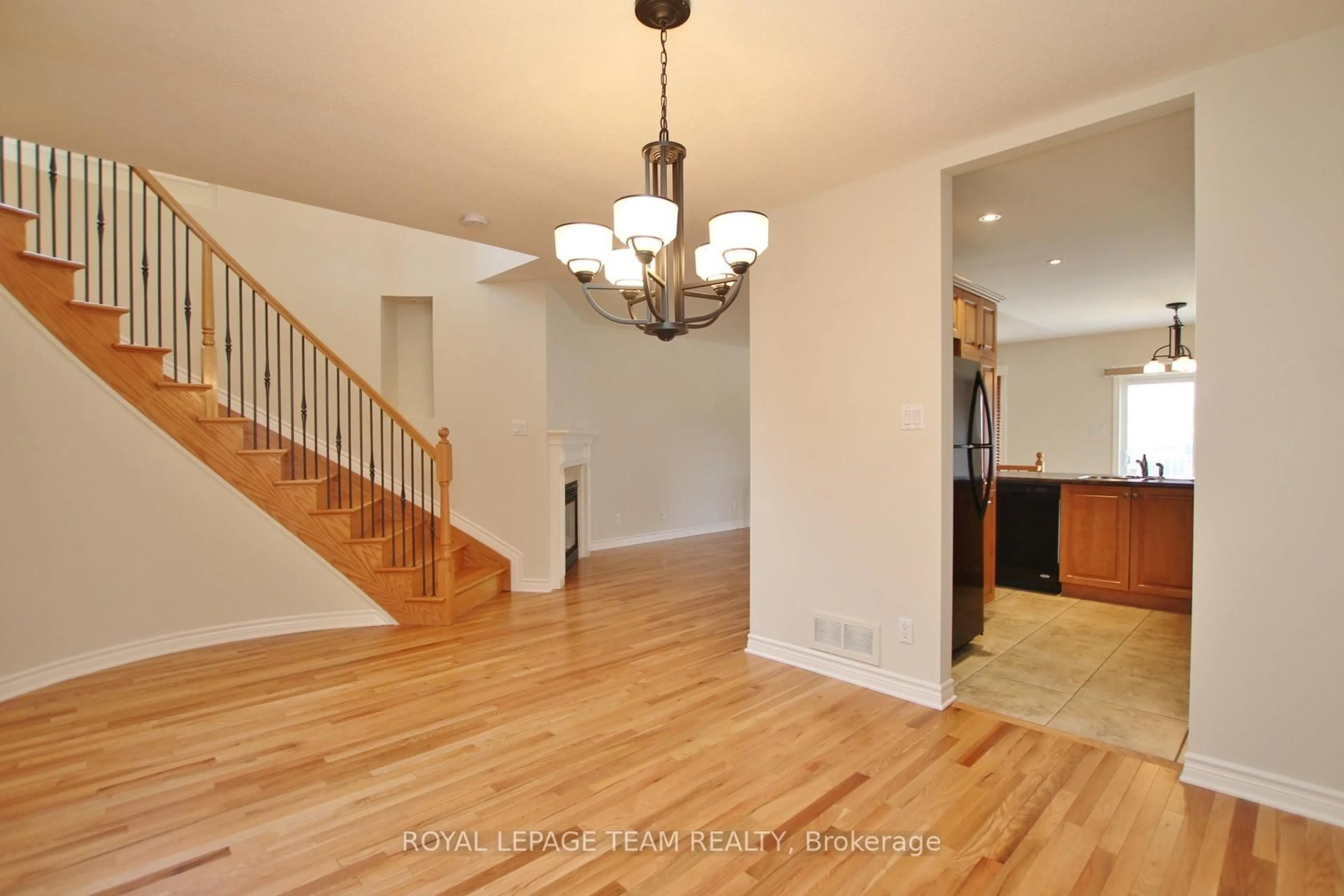 Unknown for 1032 Marconi Ave, Kanata Ontario K2W 0C8