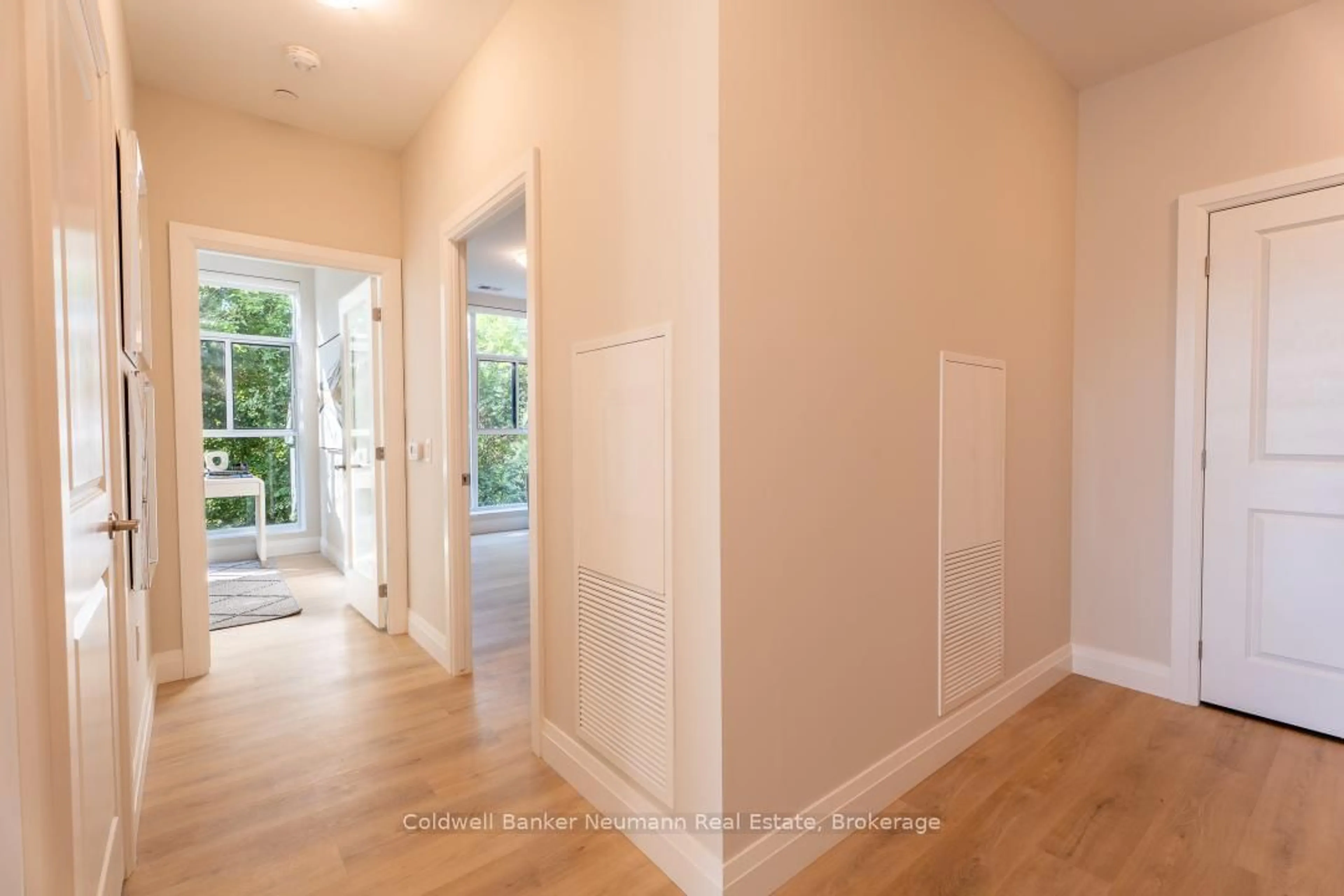 Indoor entryway for 1882 Gordon St #314, Guelph Ontario N1L 0P6