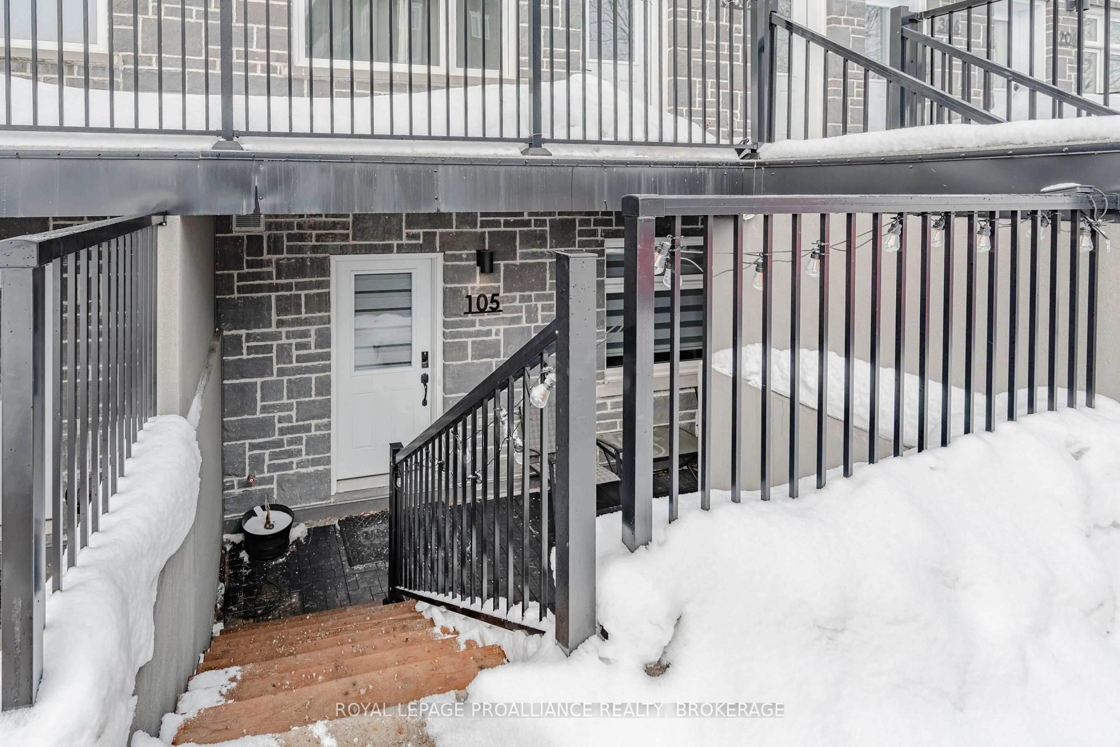 Unknown for 809 Development Dr #105, Kingston Ontario K7M 0J4