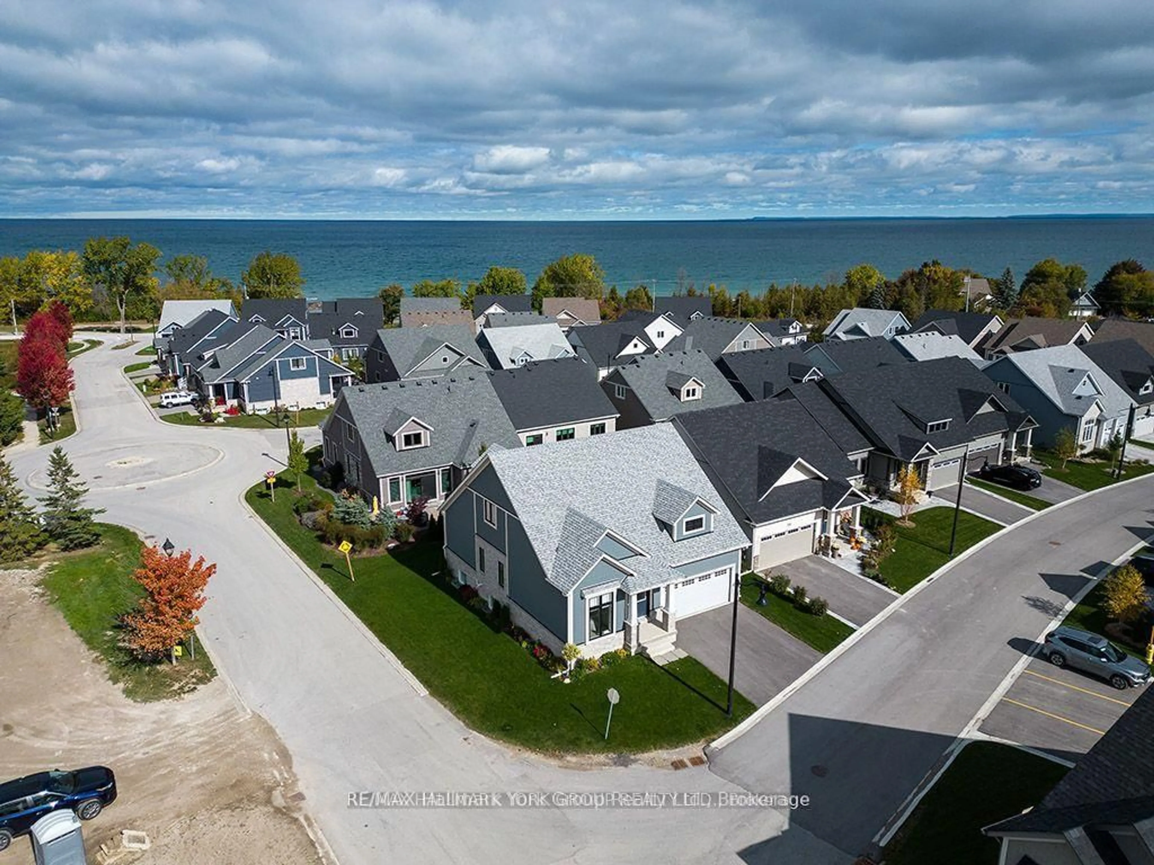 A pic from outside/outdoor area/front of a property/back of a property/a pic from drone, street for 101 Clippers Lane, Blue Mountains Ontario N0H 2P0