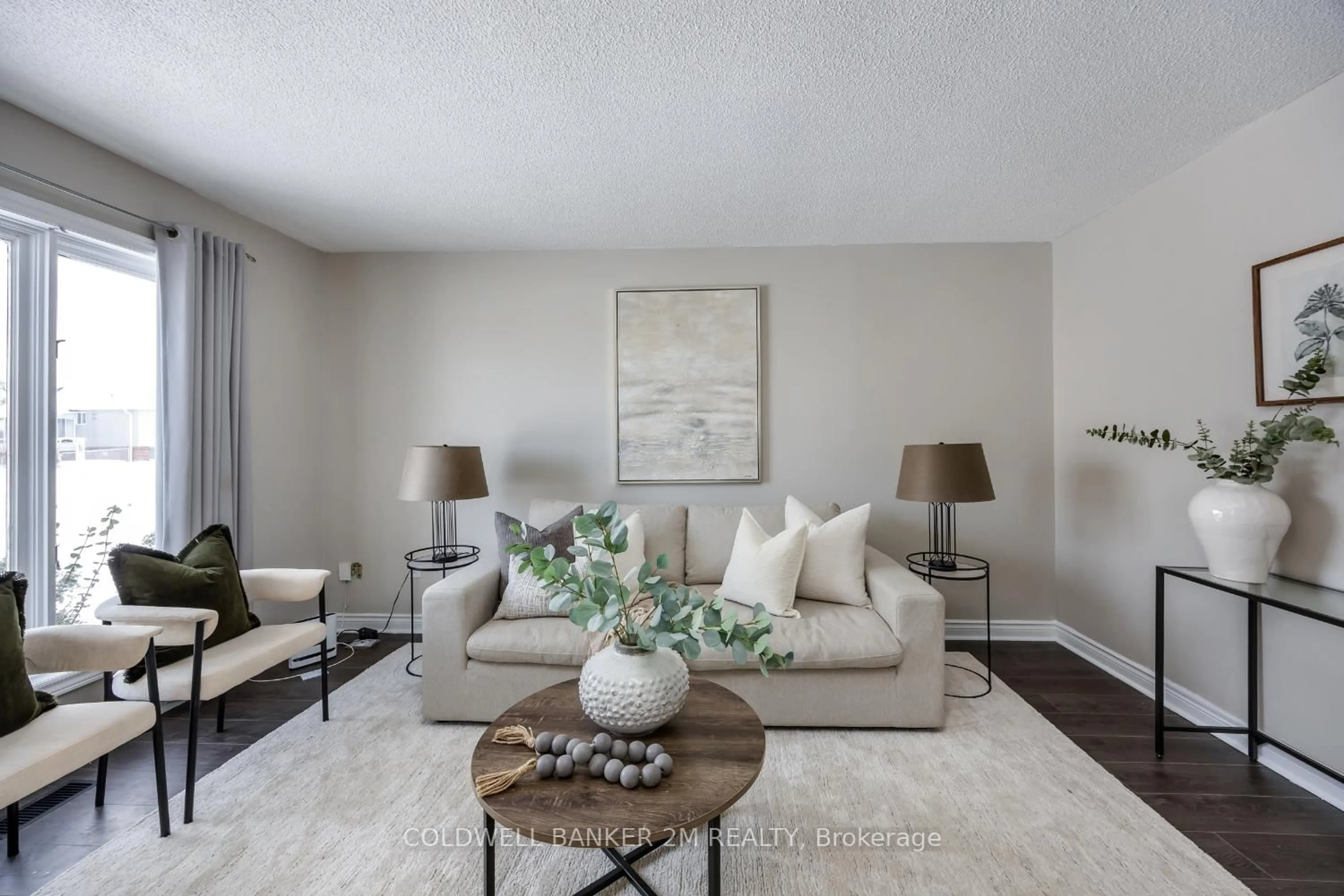 Living room with furniture, unknown for 63 Lori Blvd, Kawartha Lakes Ontario K9V 6B7