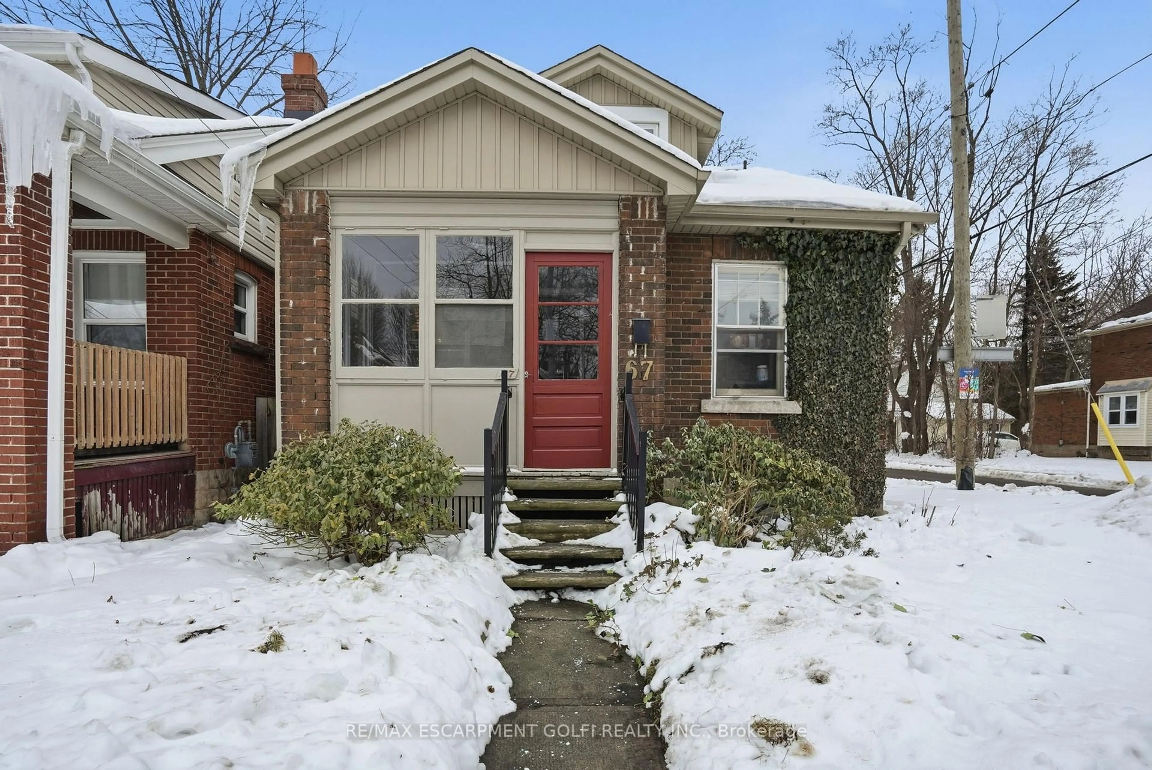 Home with brick exterior material, street for 67 Sterling St, Hamilton Ontario L8S 4H9