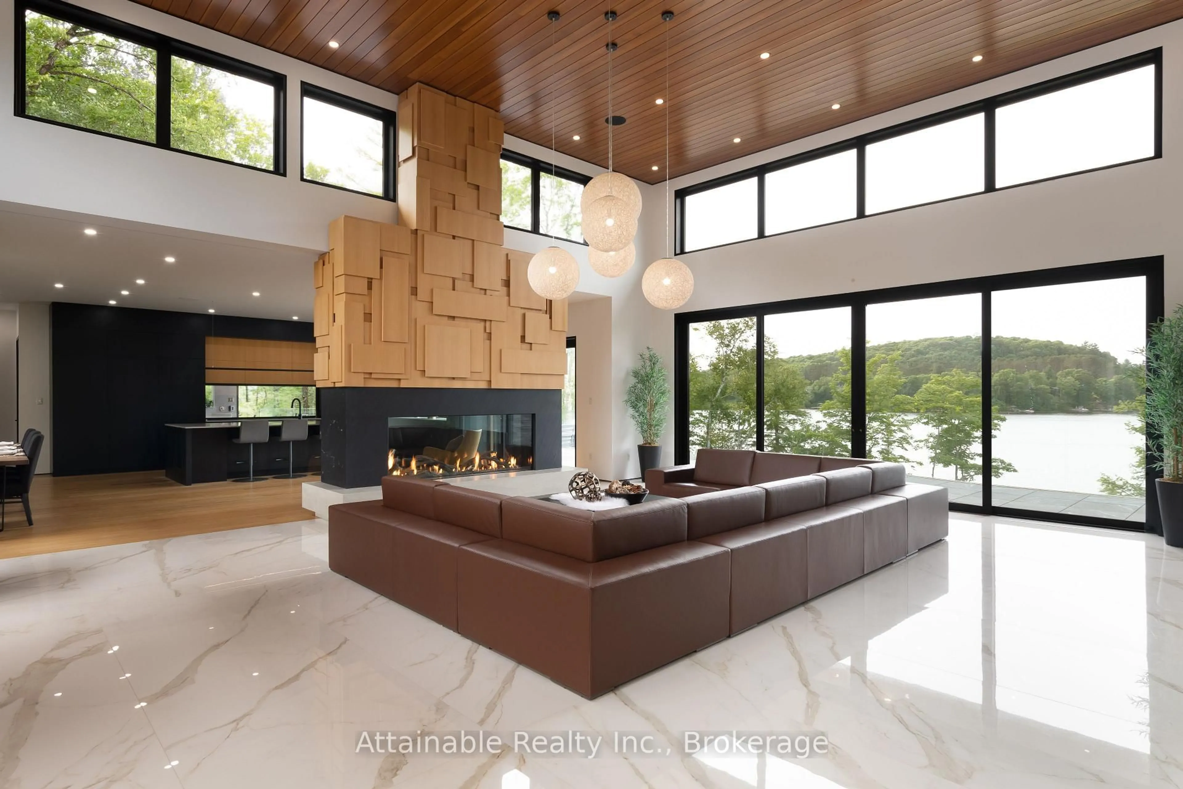 Unknown for 300 West Browns Rd, Huntsville Ontario P1H 2J3