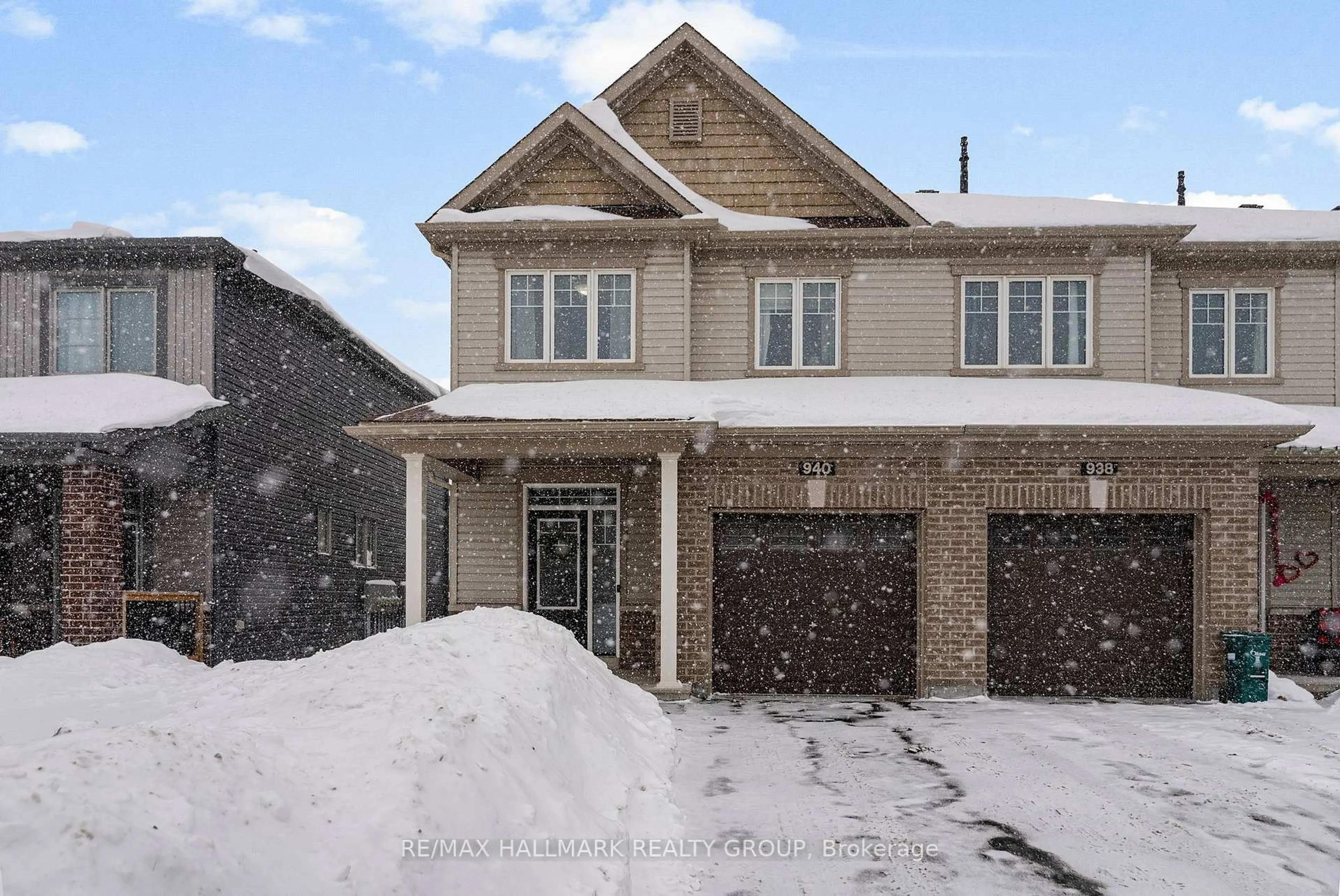 Home with brick exterior material, street for 940 Kilbirnie Dr, Ottawa Ontario K2J 6G2