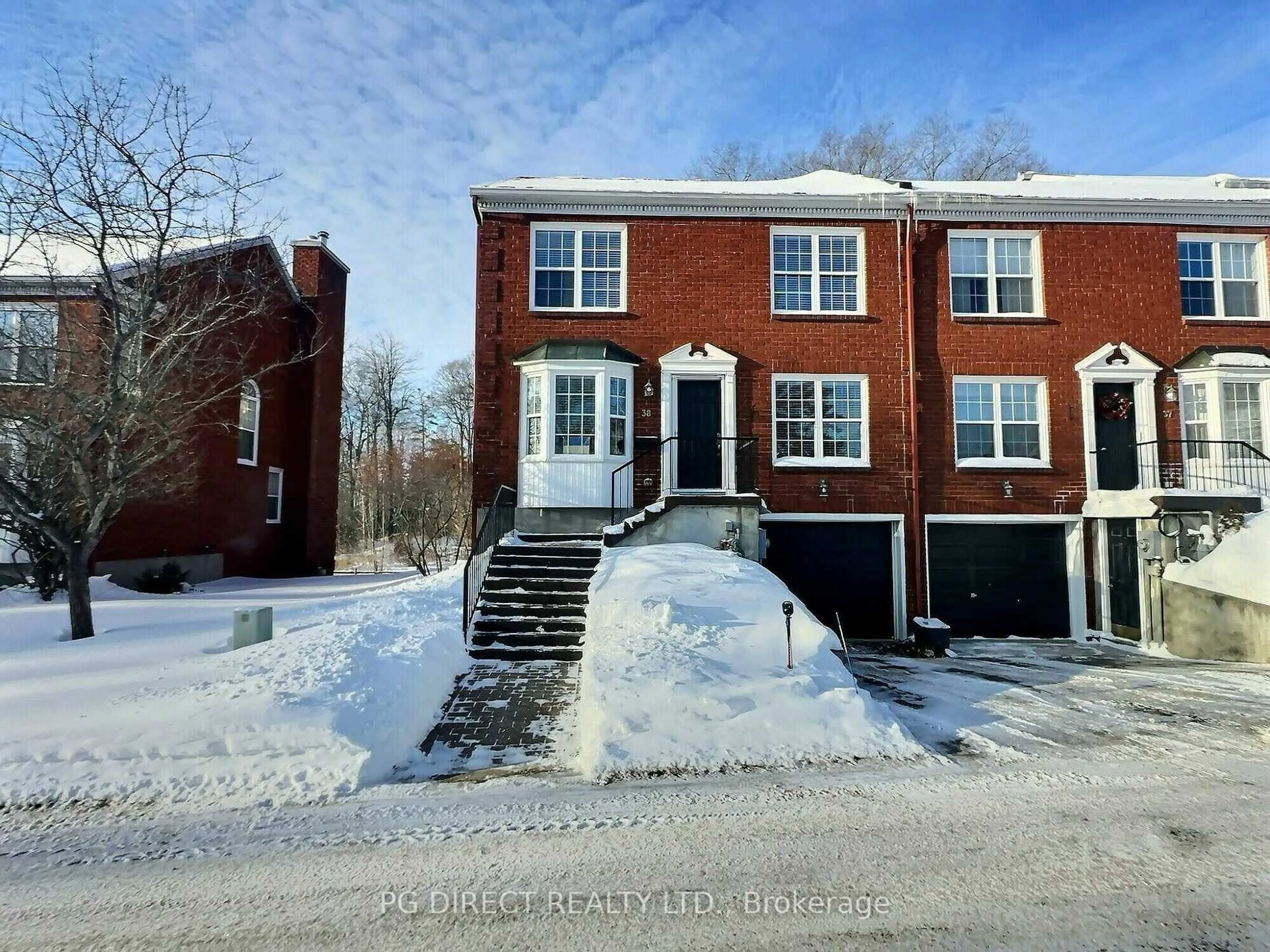 Home with brick exterior material, street for 38 Country Club Pl, Brockville Ontario K6V 6T6