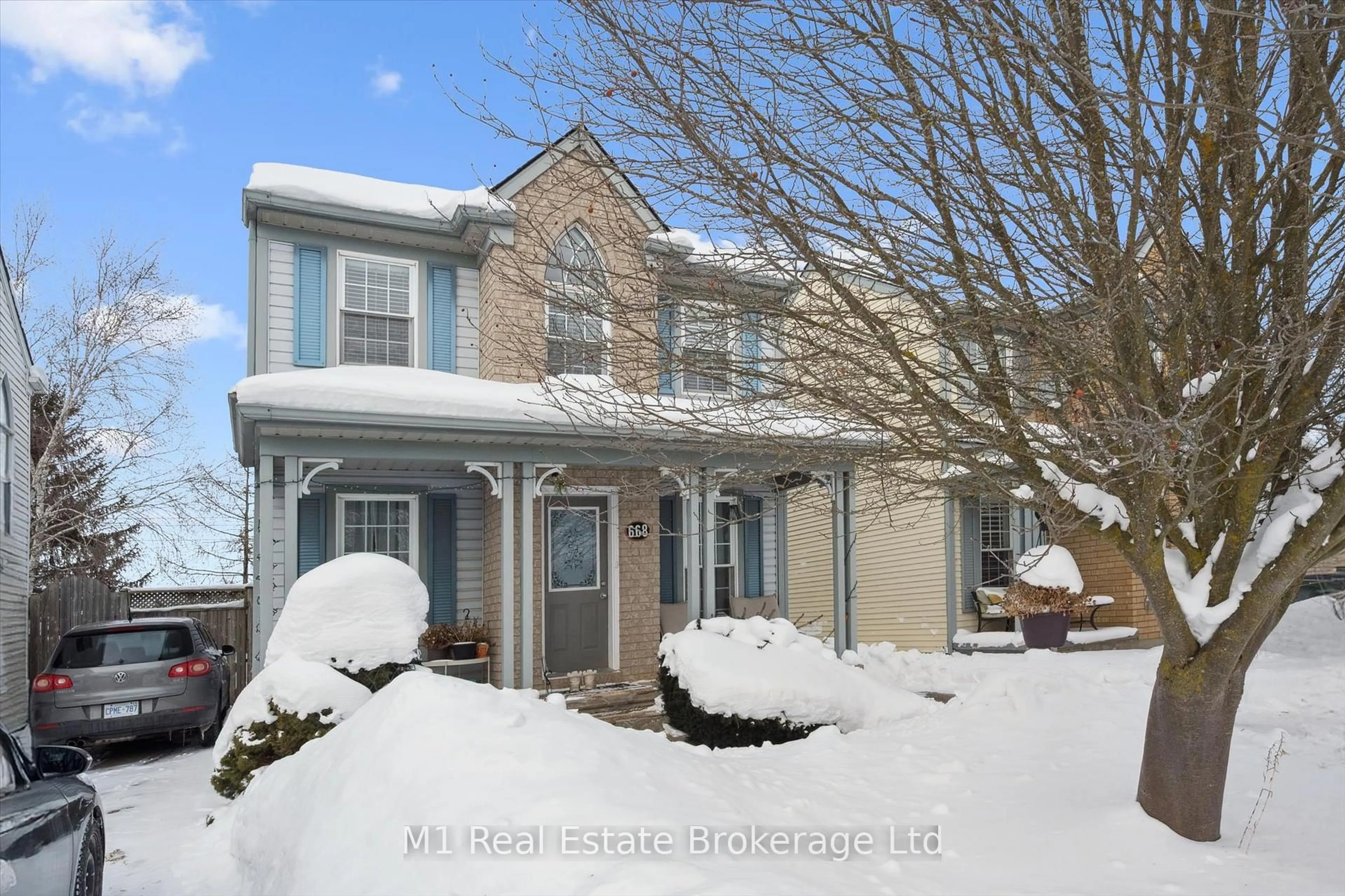 Home with vinyl exterior material, street for 668 Jacob Lane, Waterloo Ontario N2V 2G9