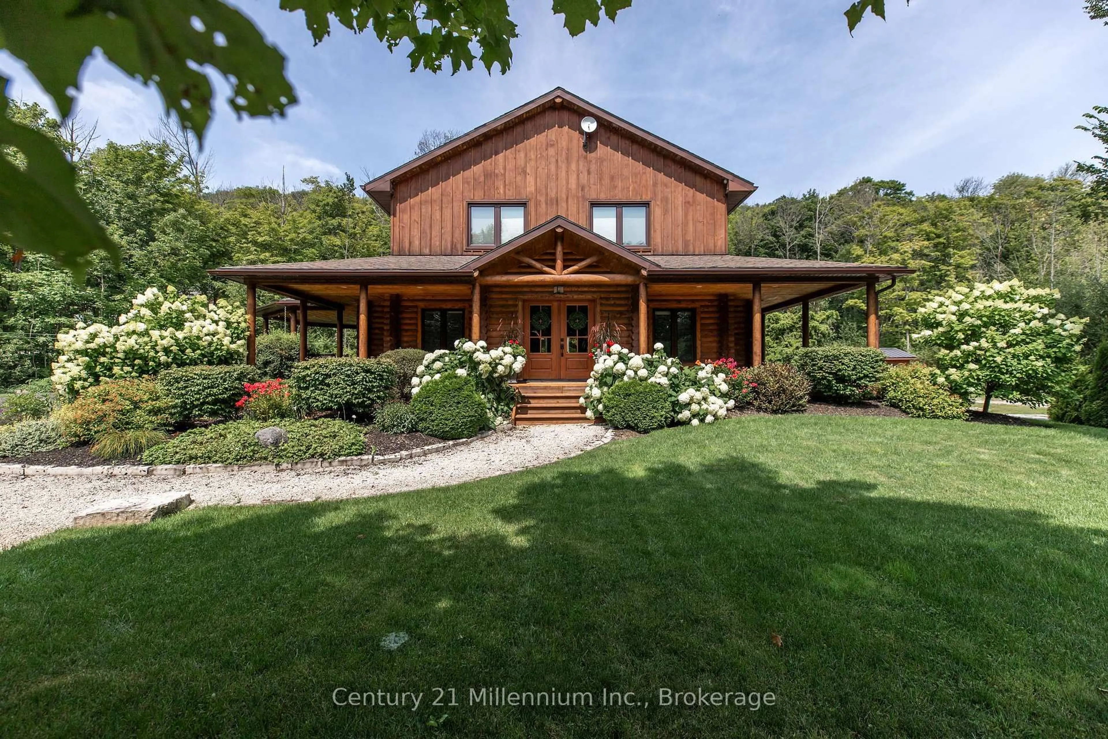 A pic from outside/outdoor area/front of a property/back of a property/a pic from drone, unknown for 647 MALLORY BEACH Rd, South Bruce Peninsula Ontario N0H 2T0