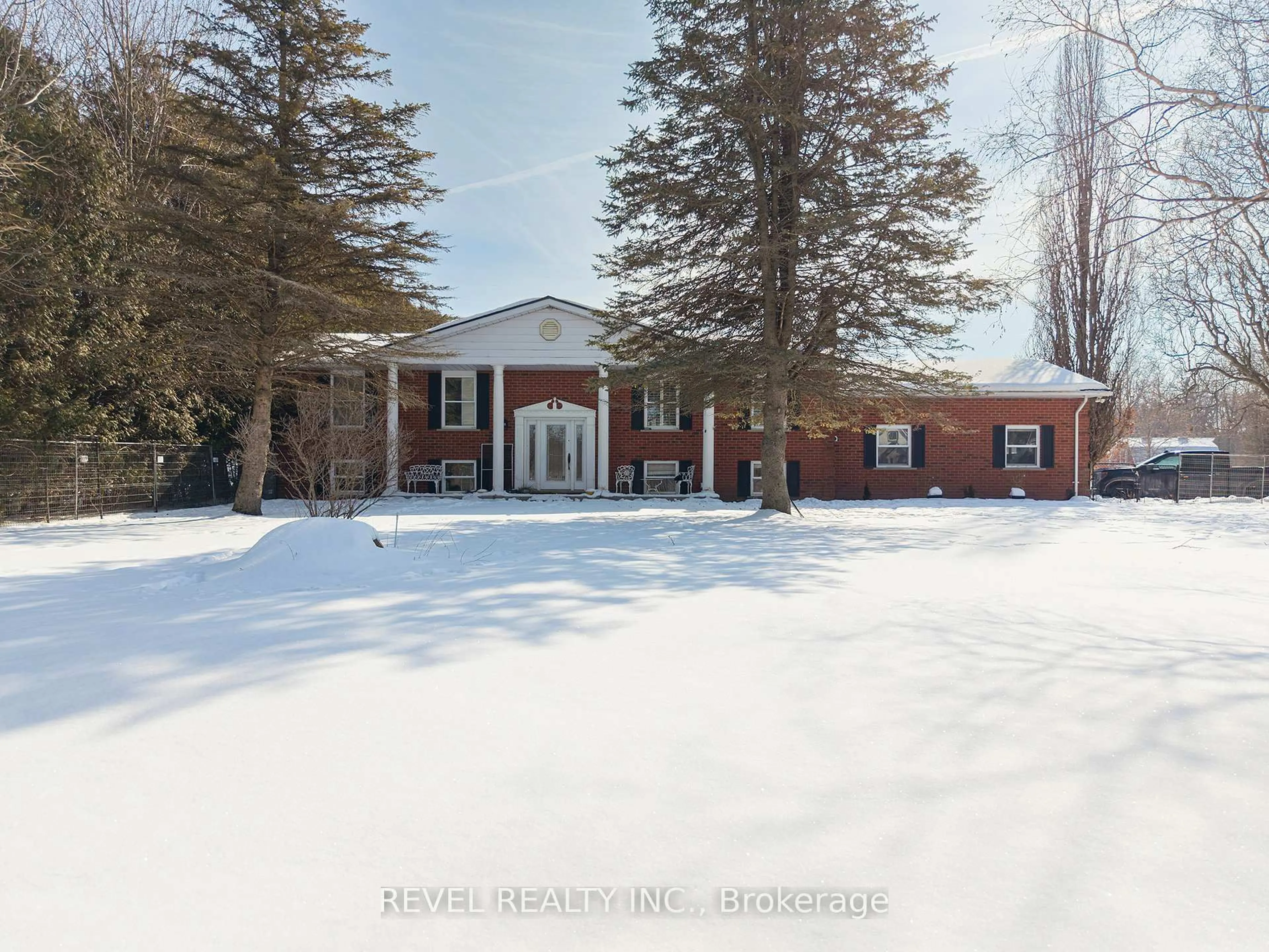 A pic from outside/outdoor area/front of a property/back of a property/a pic from drone, unknown for 428 Charlotteville Road 1, Norfolk Ontario N0E 1P0