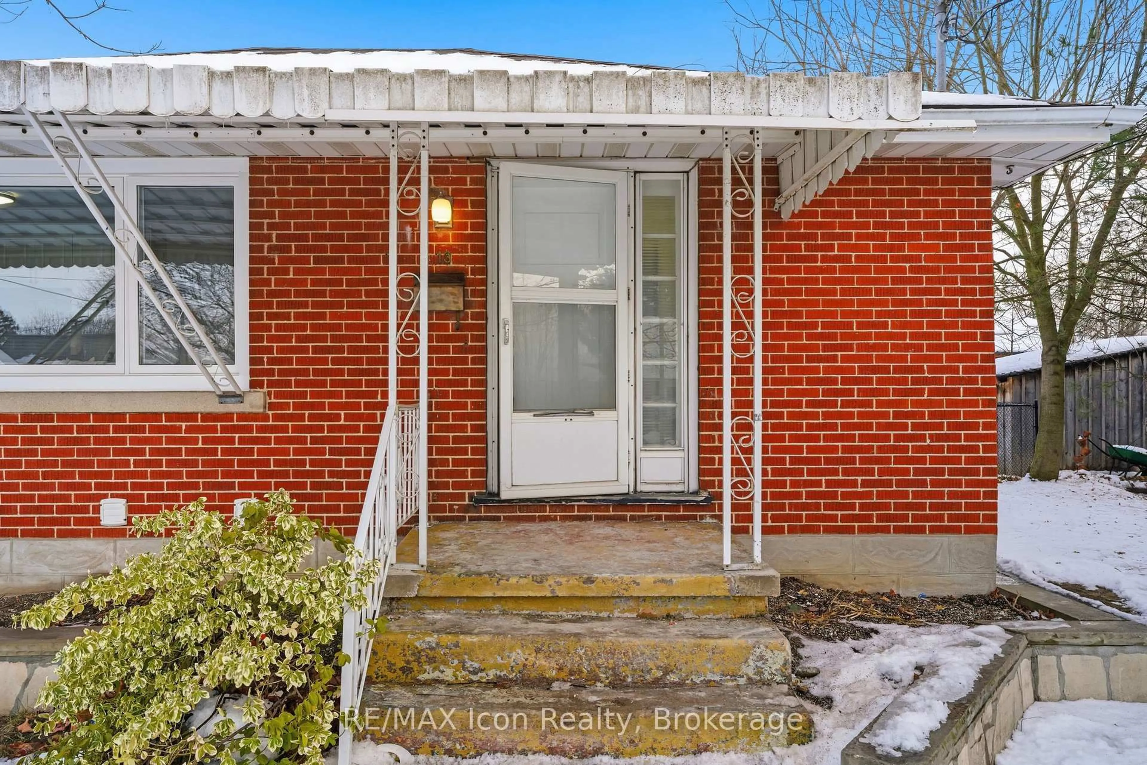 Unknown for 13 Ridgewood Ave, Guelph Ontario N1H 6C3
